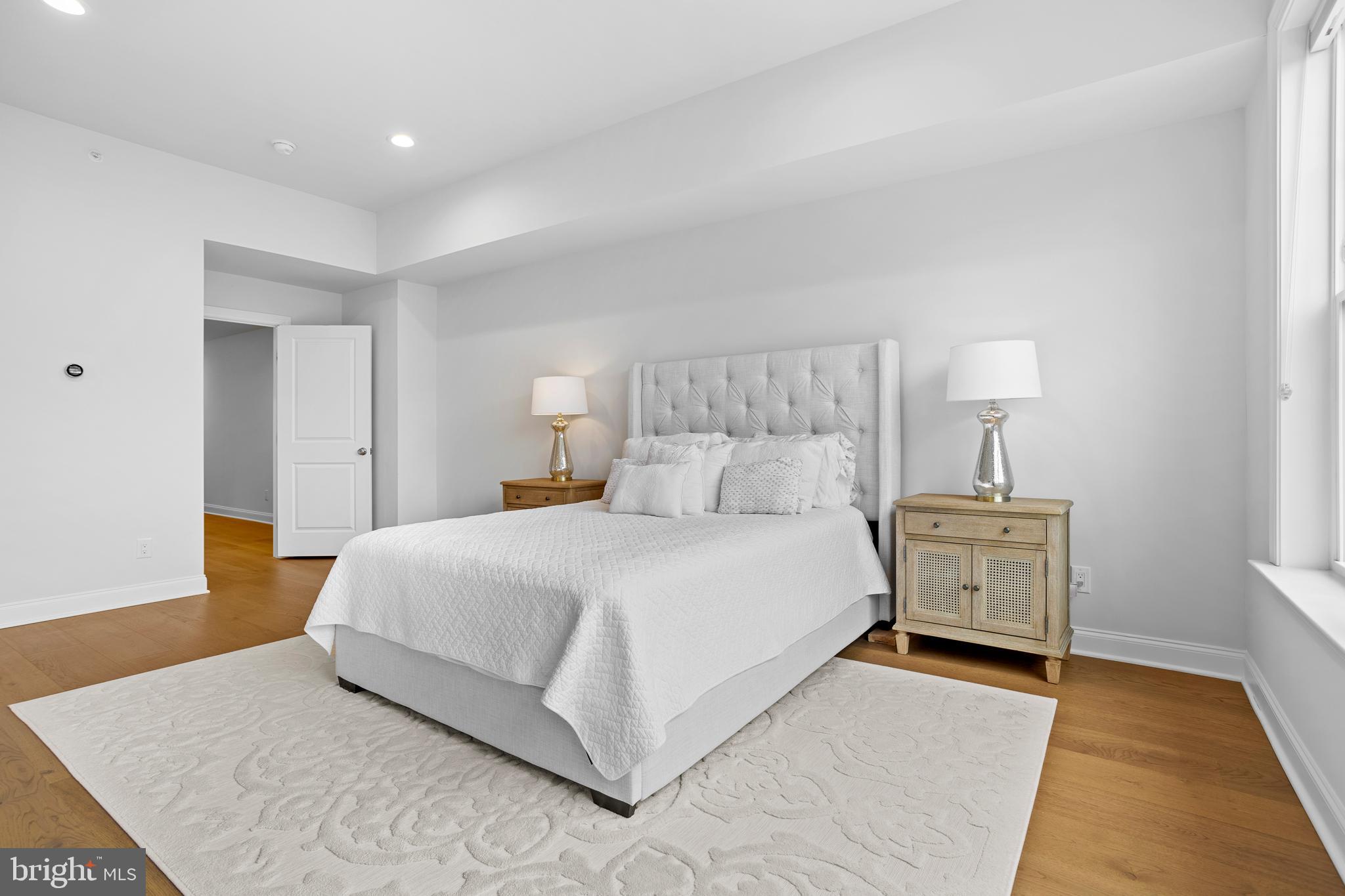 BROOKEFIELD - Residential