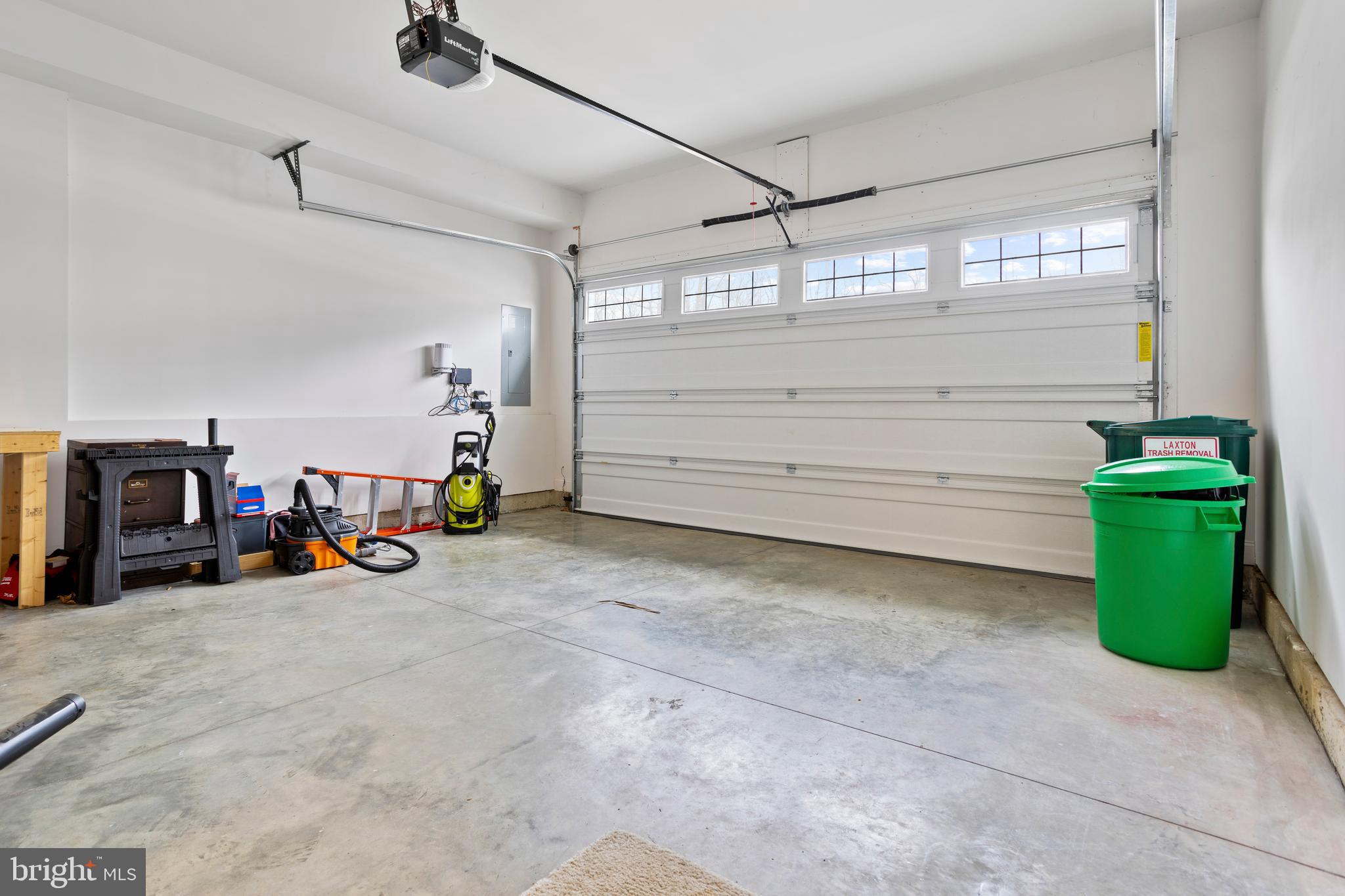 BROOKEFIELD - Residential