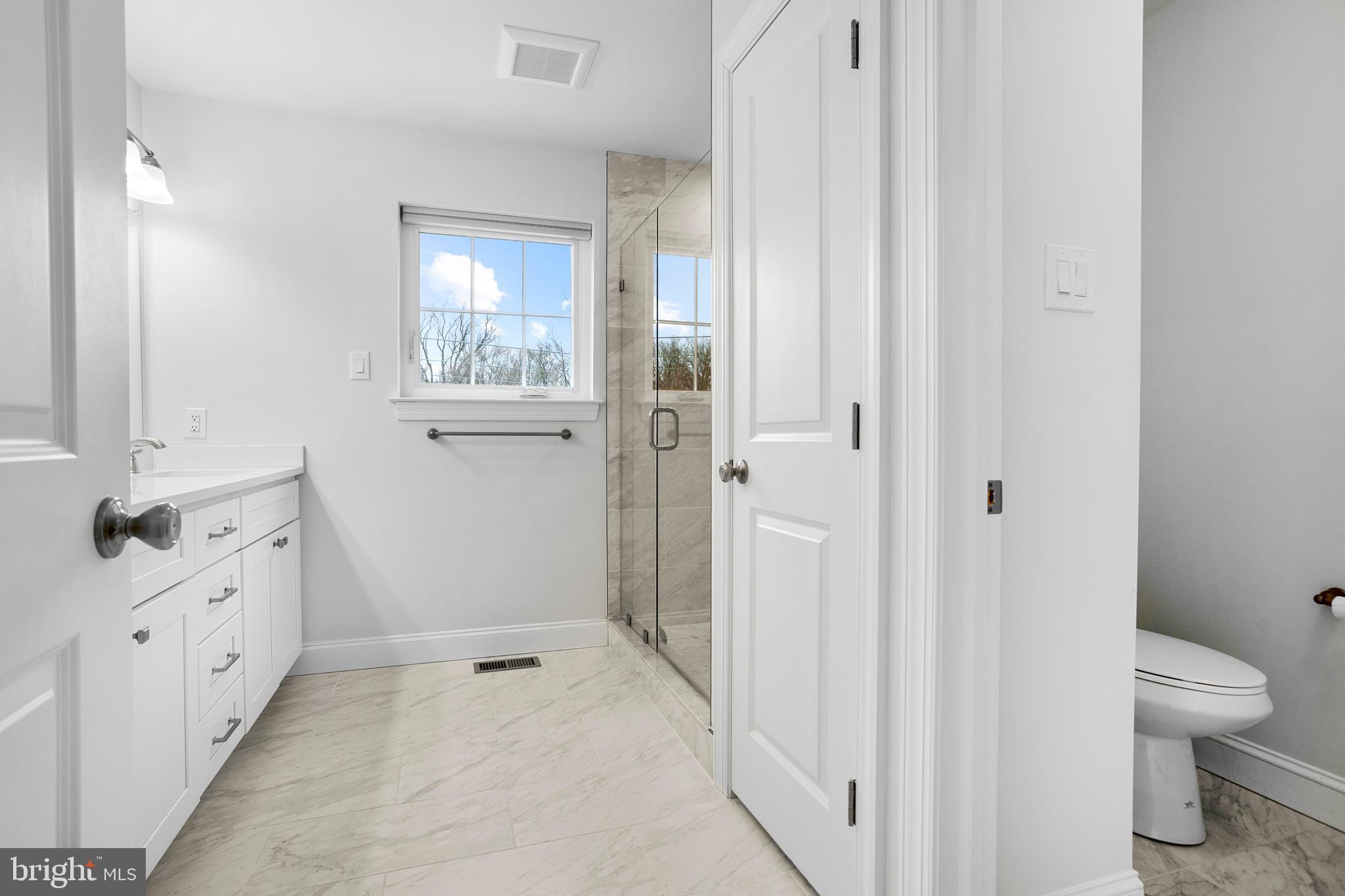 BROOKEFIELD - Residential