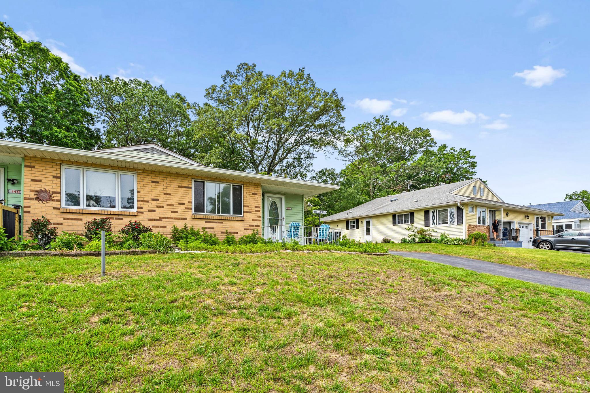 151 ELMTOWNE BOULEVARD