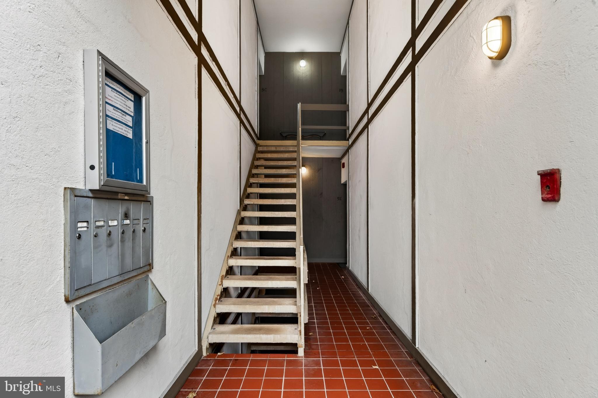 5C FAIRWAY ROAD