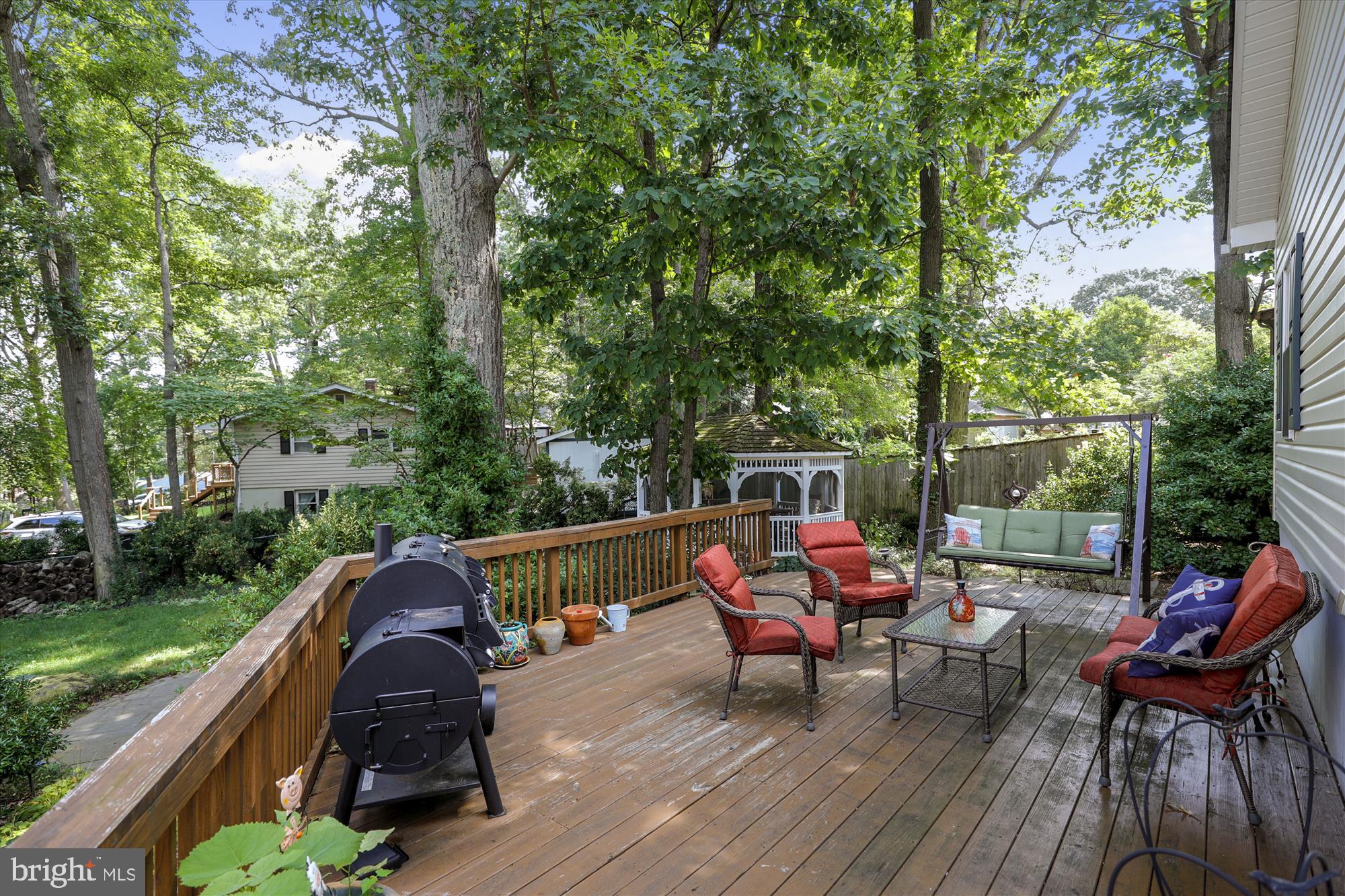 SUNRISE BEACH - Residential Lease