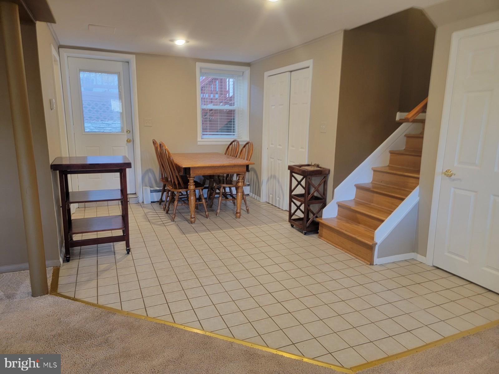 SUNRISE BEACH - Residential Lease