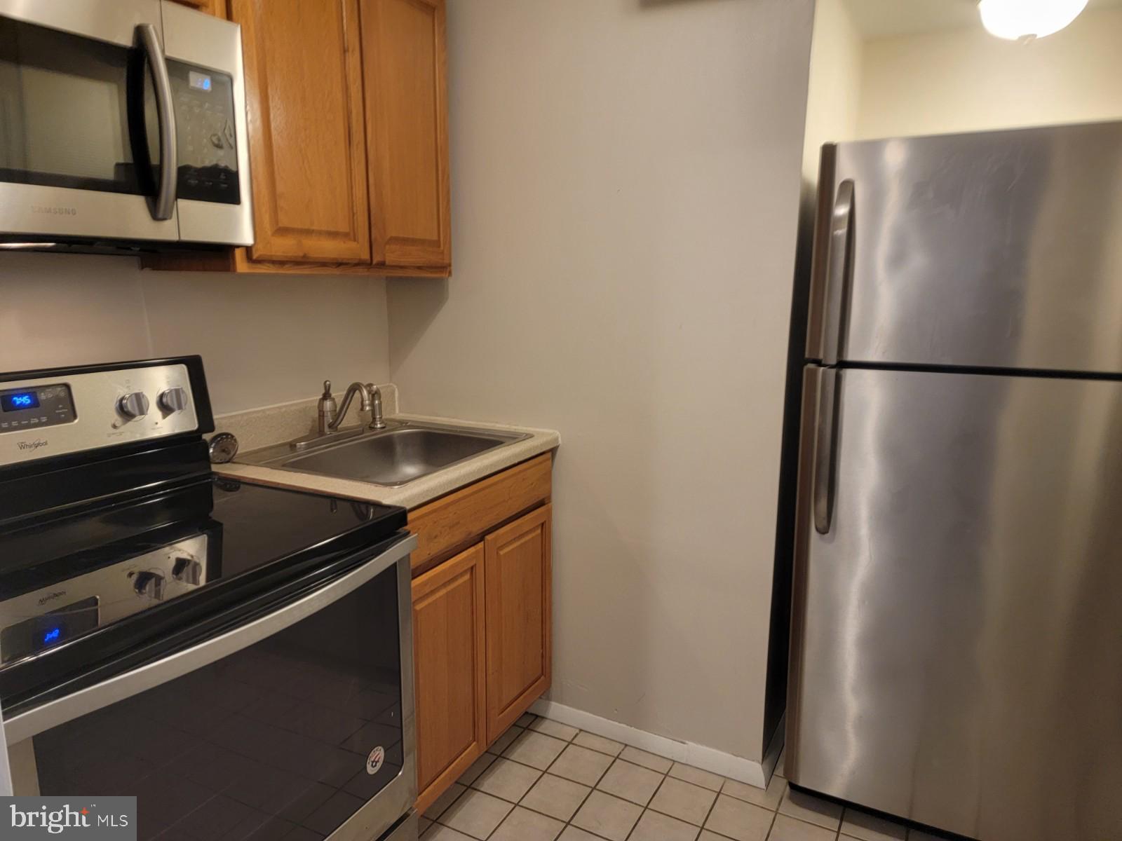 SUNRISE BEACH - Residential Lease