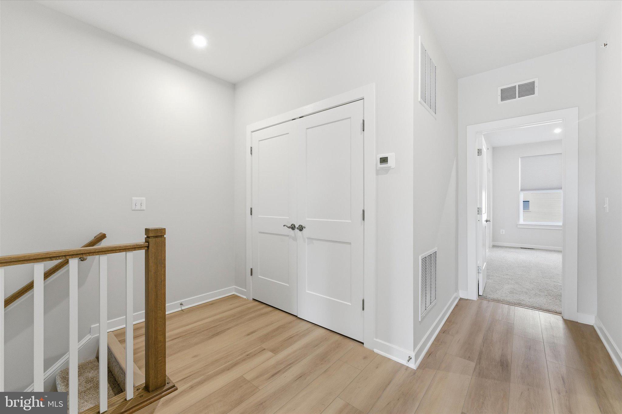 ASHBURN STATION - Residential