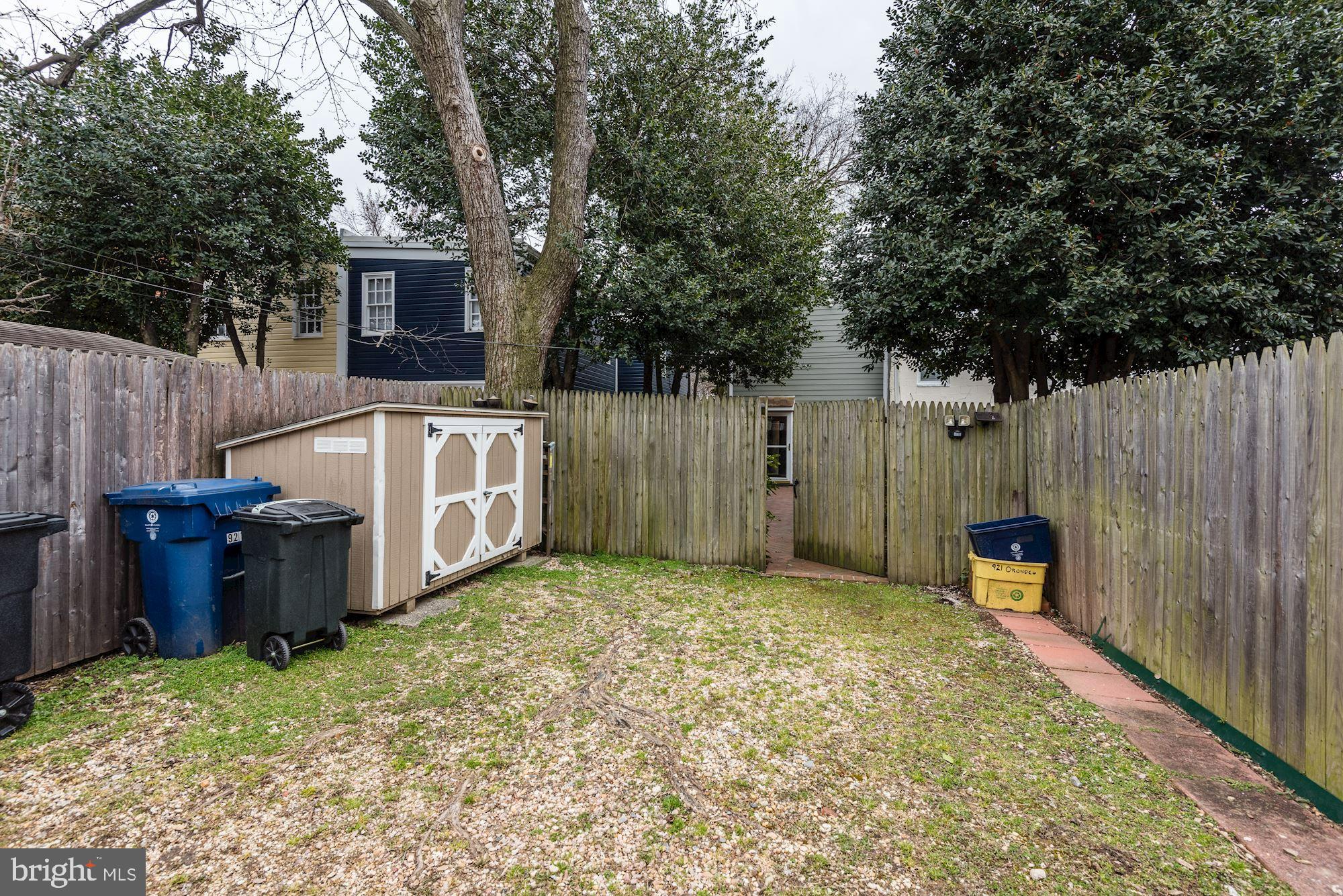 CARRIAGE WORKS - Residential Lease