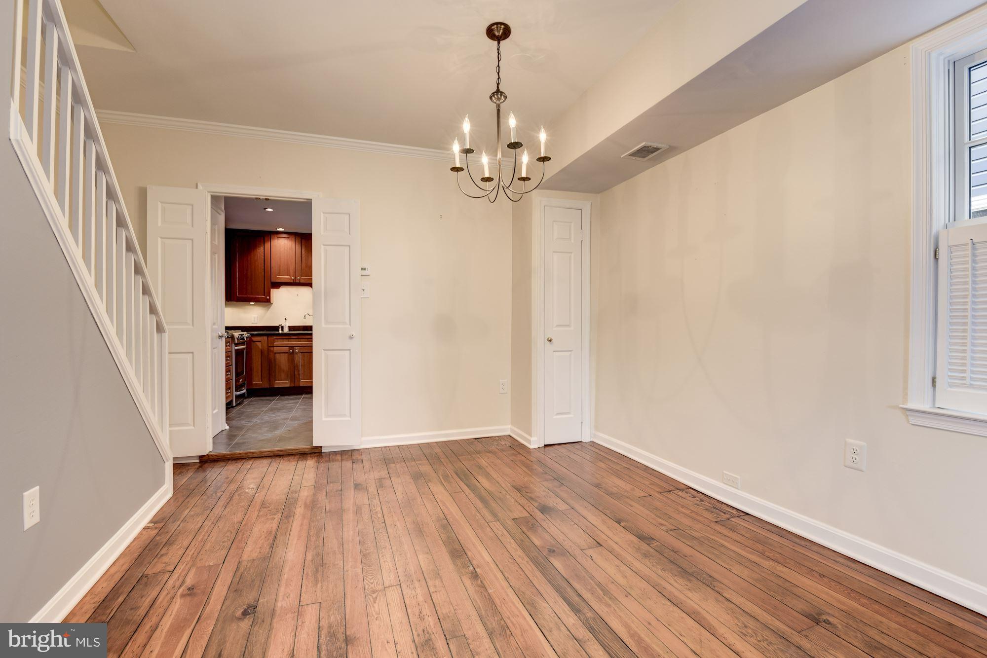 CARRIAGE WORKS - Residential Lease