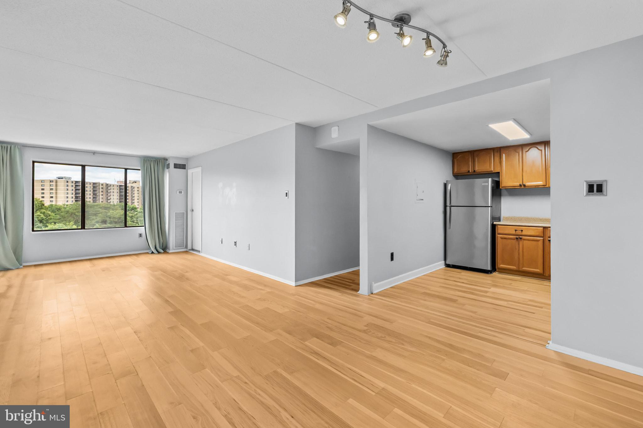 6300 STEVENSON AVENUE 1015