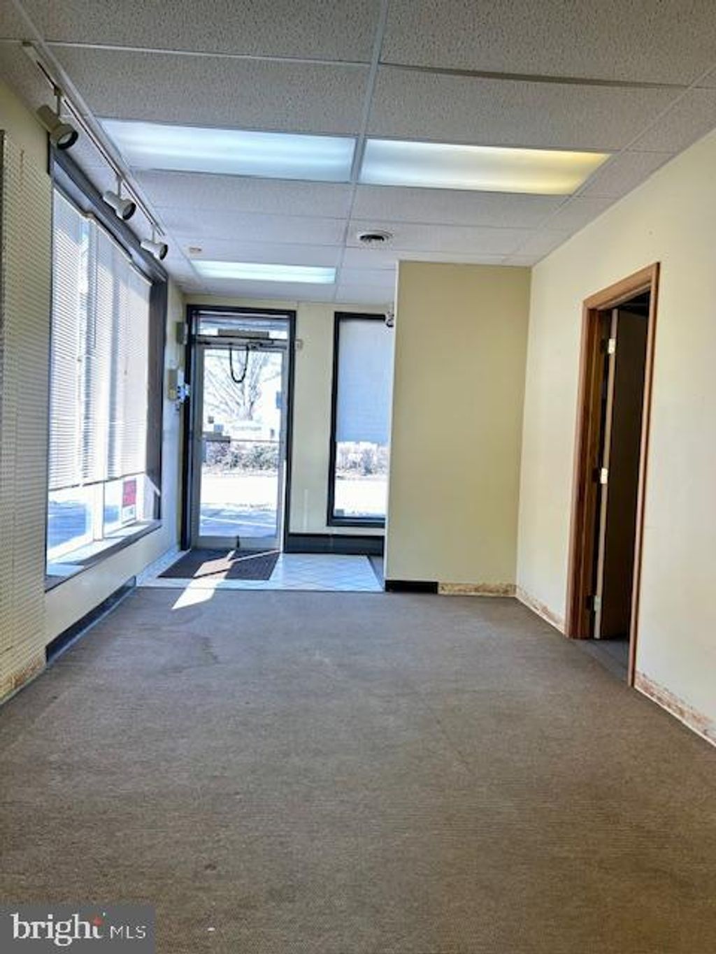 Photo of 800 Macdade Boulevard, FOLSOM, PA 19033 (MLS # PADE2091002)