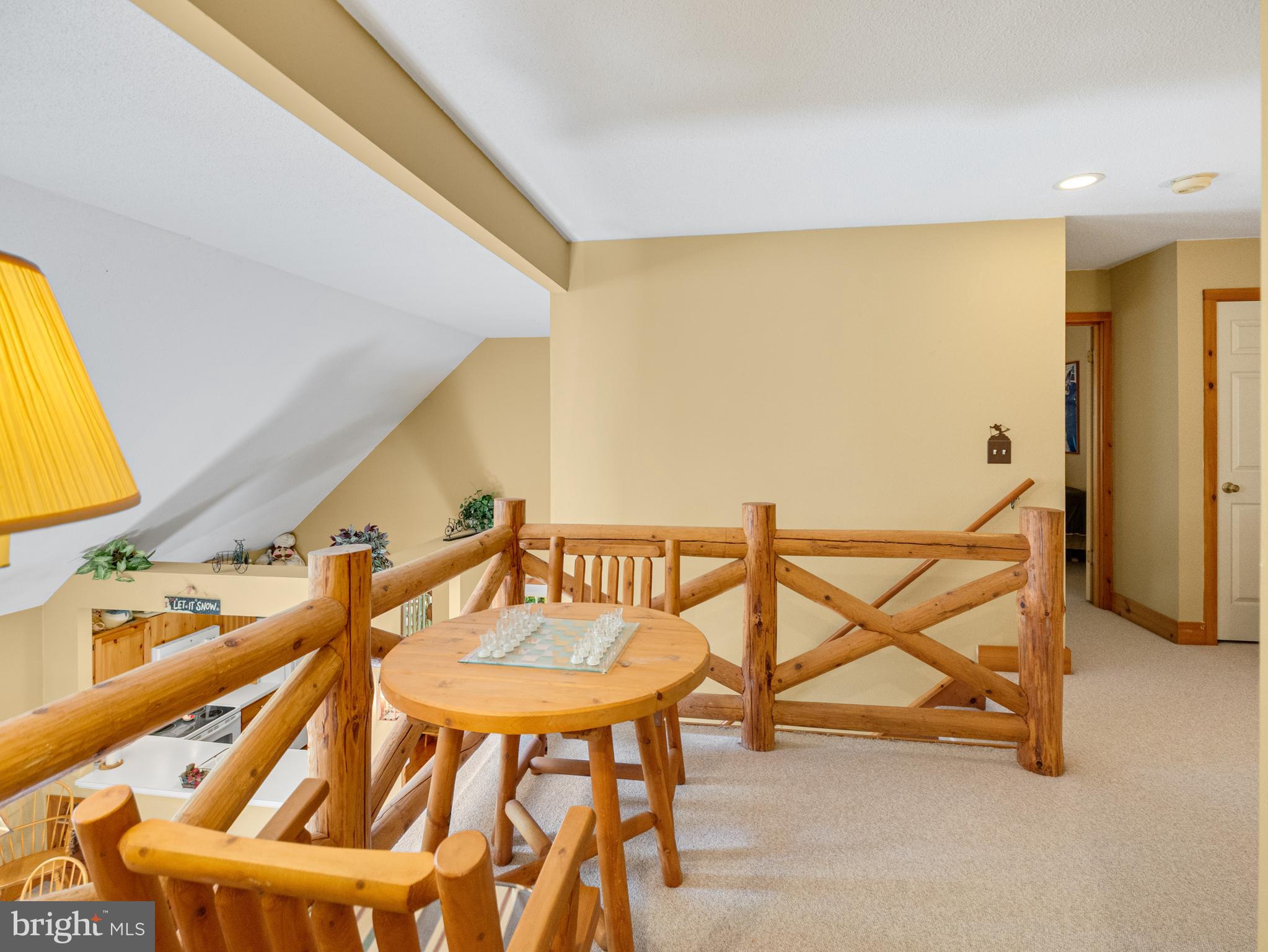 SNOW RIDGE VILLAGE - Residential