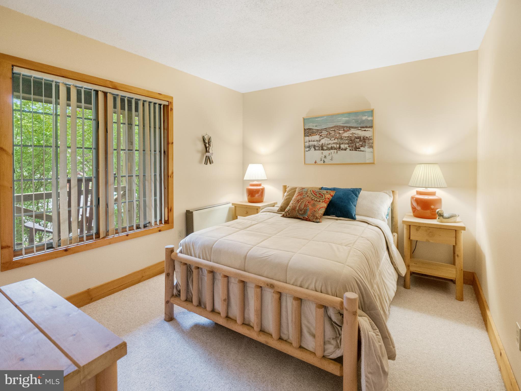 SNOW RIDGE VILLAGE - Residential