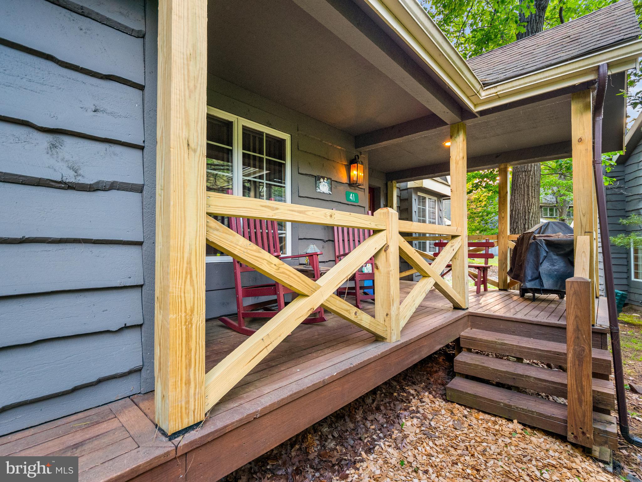 SNOW RIDGE VILLAGE - Residential