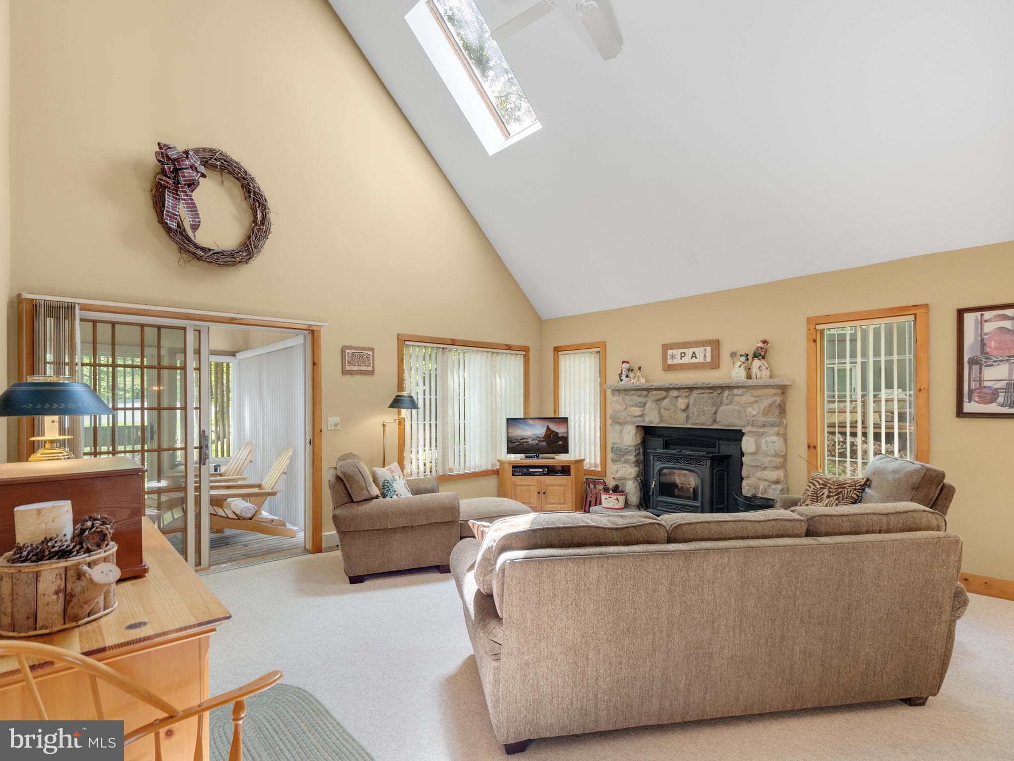 SNOW RIDGE VILLAGE - Residential