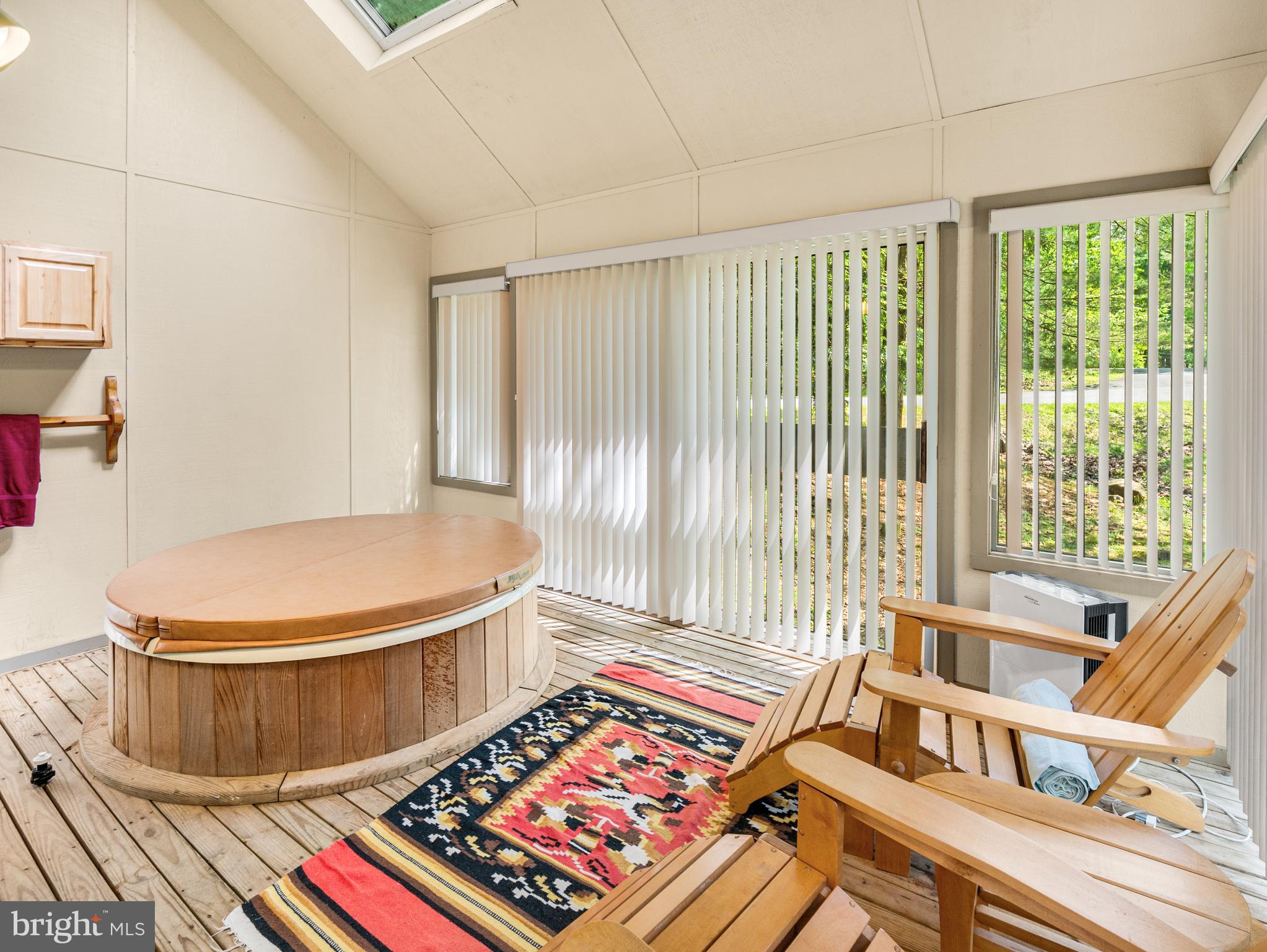 SNOW RIDGE VILLAGE - Residential