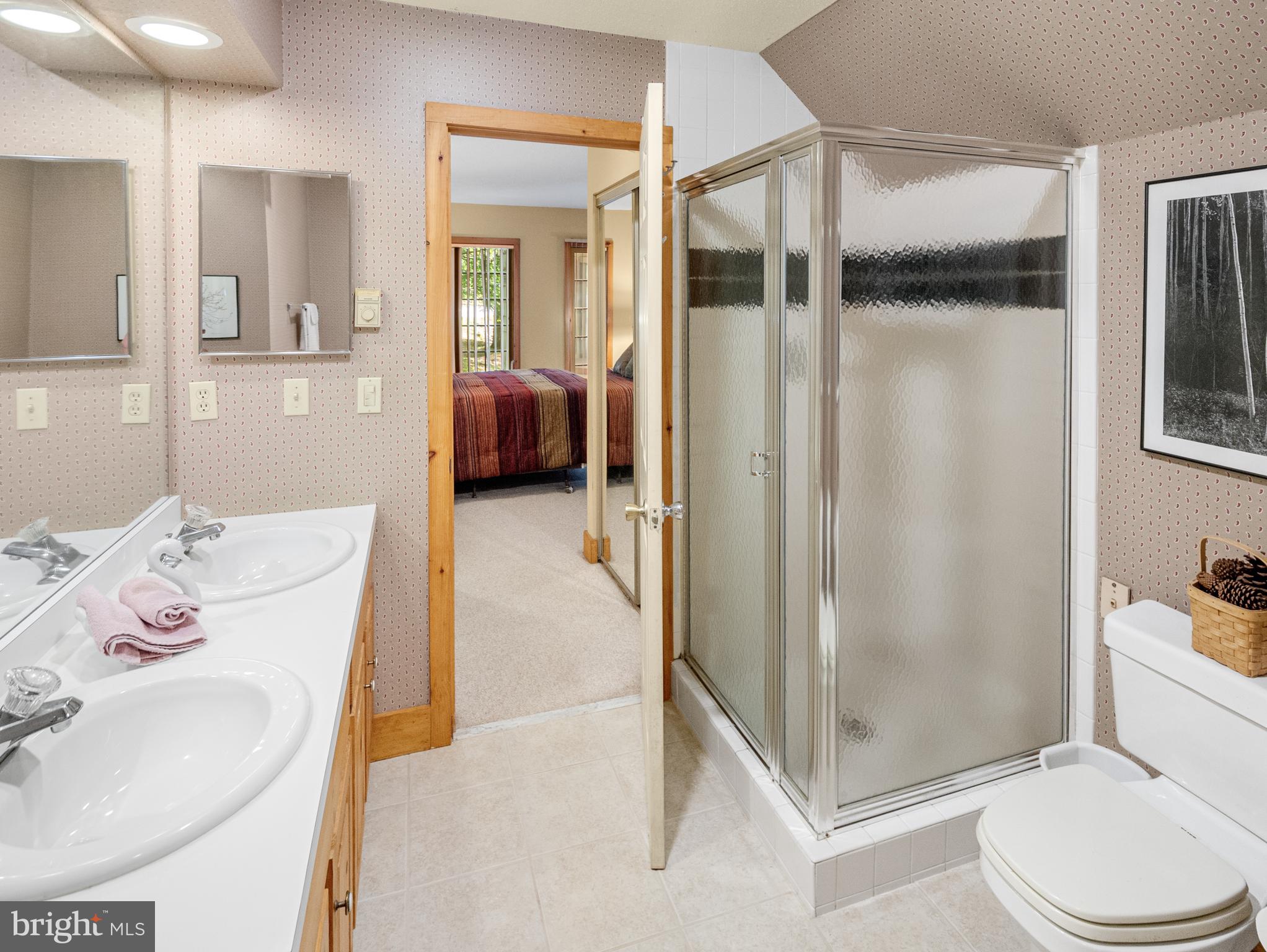 SNOW RIDGE VILLAGE - Residential