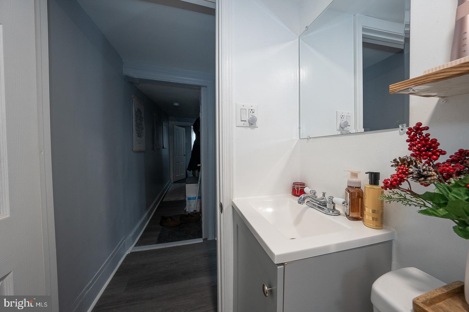 ART MUSEUM AREA - Residential Income