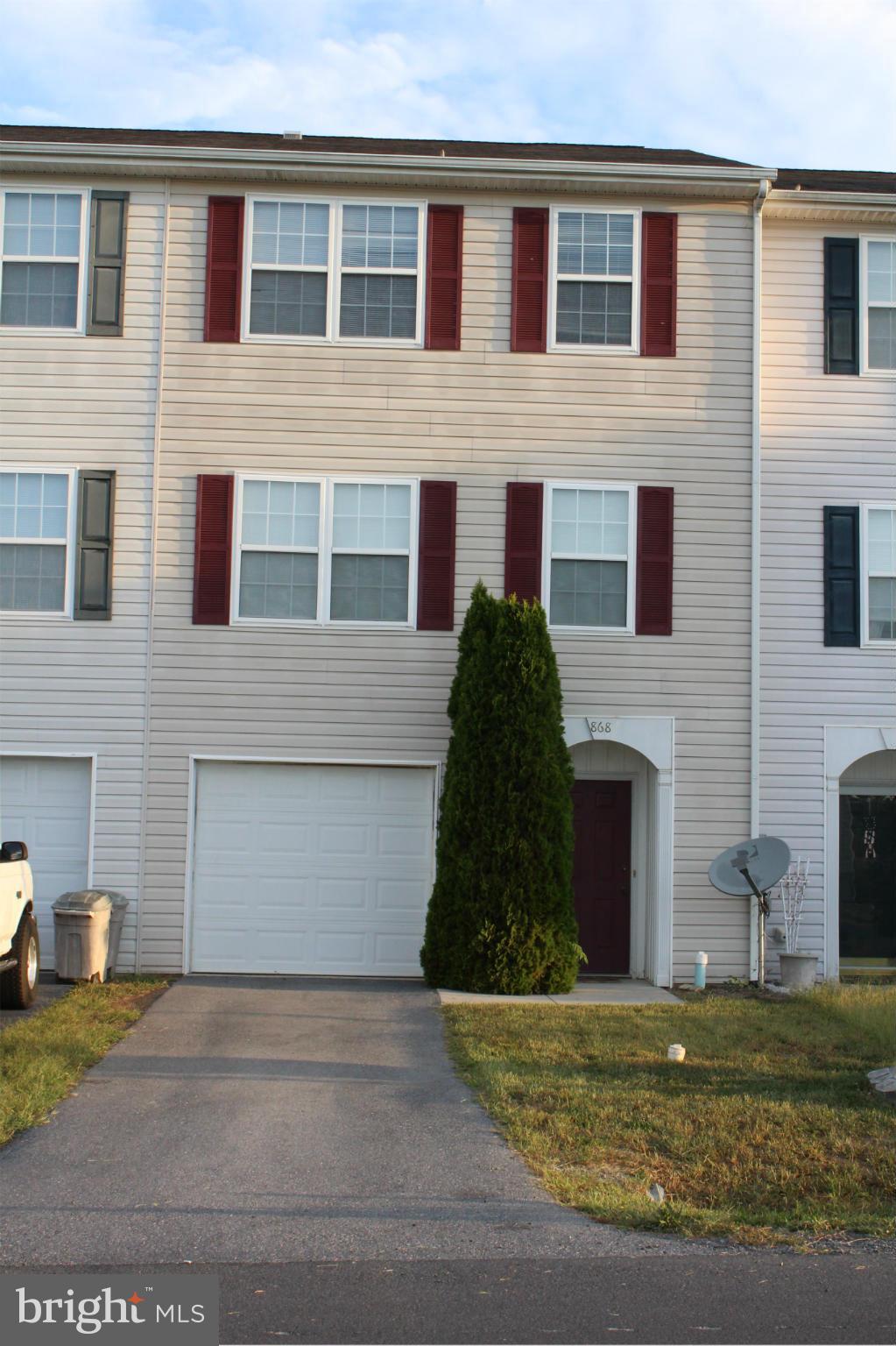 Great location for the 81 commuter! Offers fully equipped eat-in kitchen open to spacious living room. Master bedroom w/ private master bathroom. Basement area is finished and ready for flex or office space with storage and laundry area w/ washer/dryer. Sliding doors open to rear privacy fenced yard and large spacious deck. Ready for immediate occupancy!!