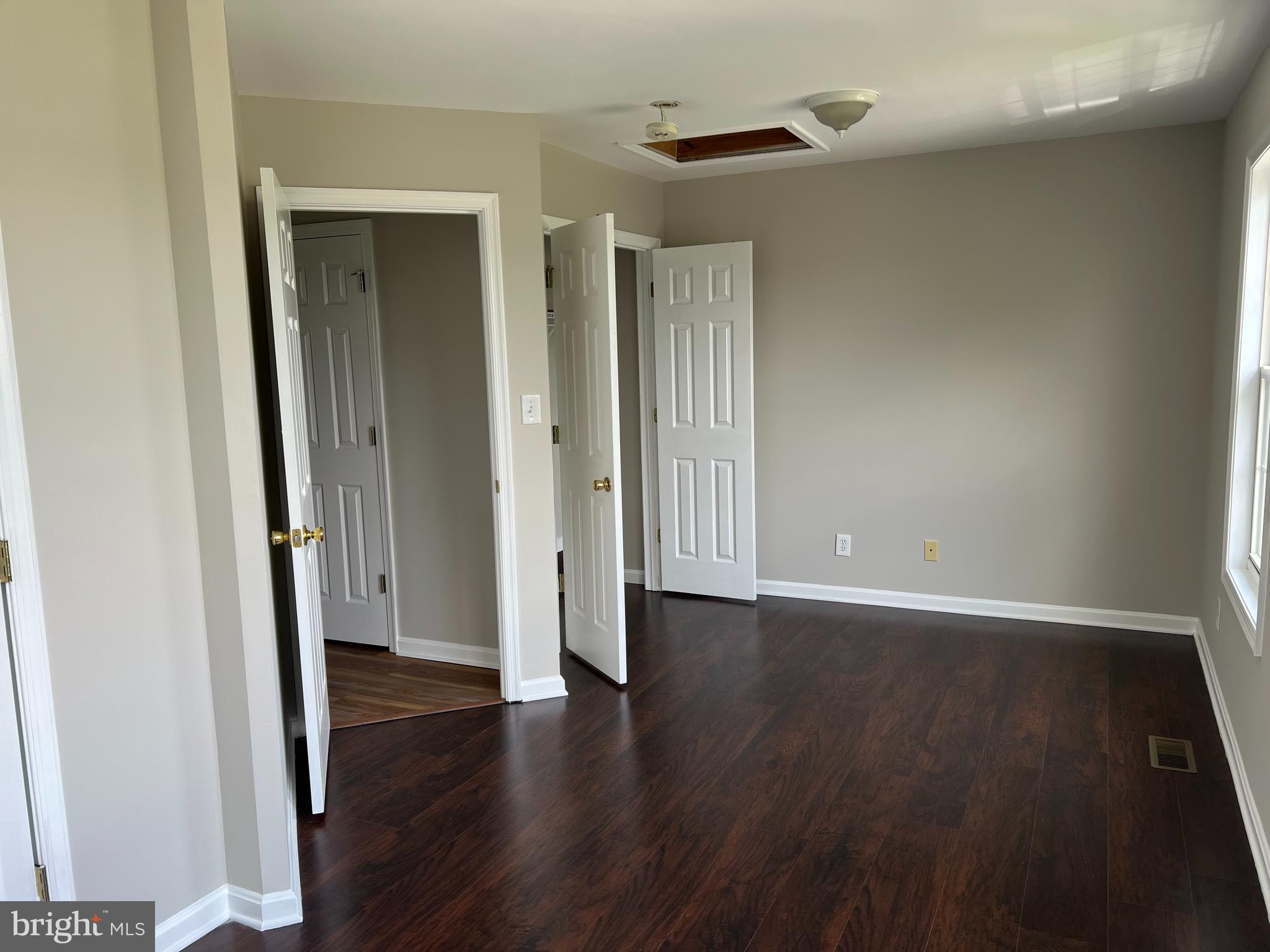 MILLS FARM - Residential Lease