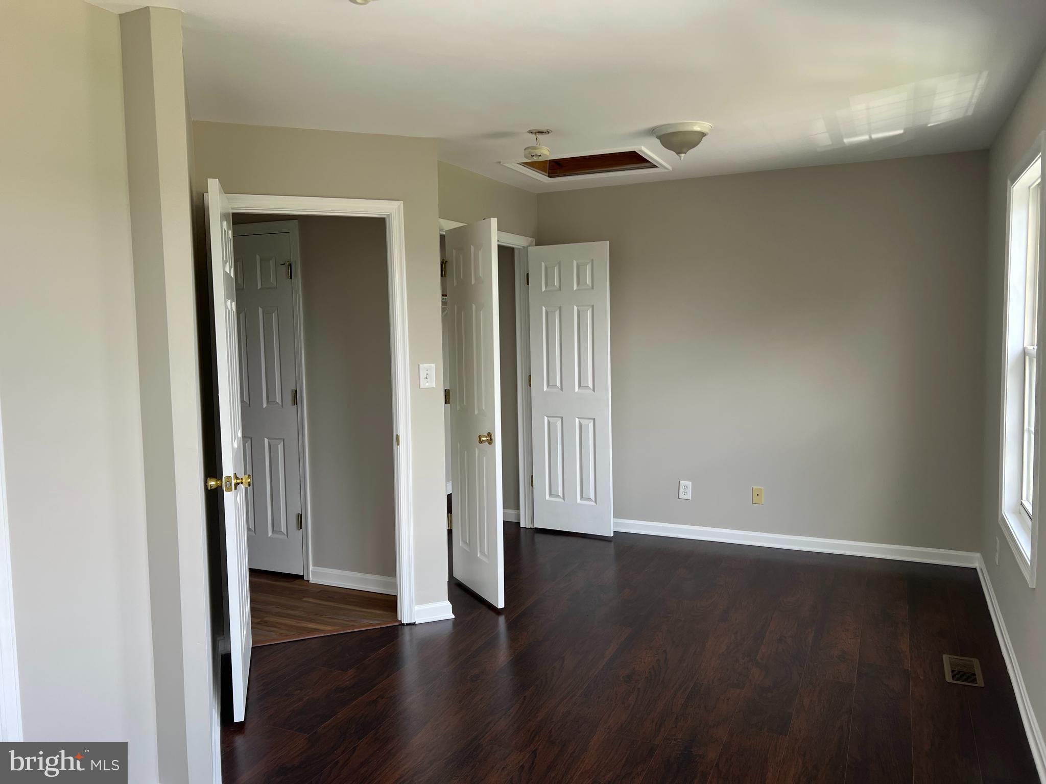 MILLS FARM - Residential Lease