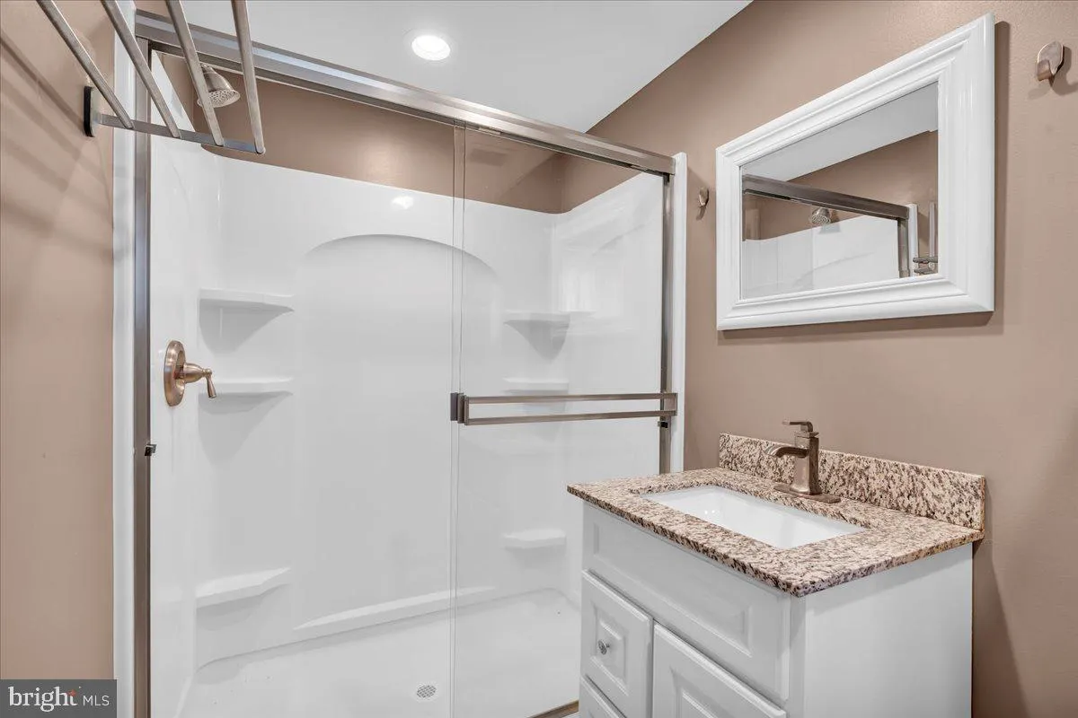 Franklinville, New Jersey 08322, United States, 3 Bedrooms Bedrooms, ,2 BathroomsBathrooms,Residential,Coming Soon,19332