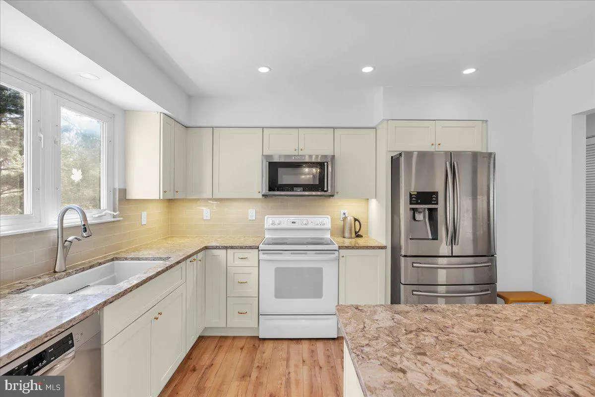 Franklinville, New Jersey 08322, United States, 3 Bedrooms Bedrooms, ,2 BathroomsBathrooms,Residential,Coming Soon,19332