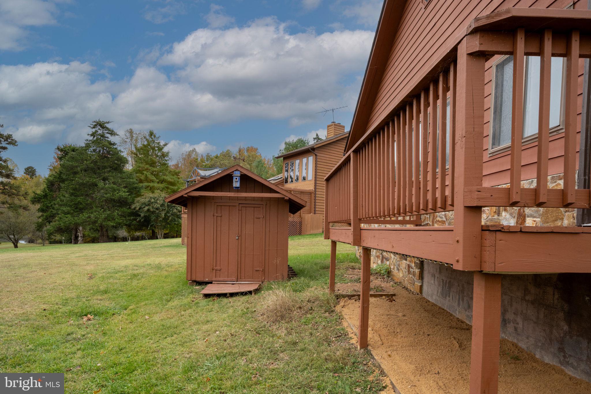 WINDWOOD COVES - Residential