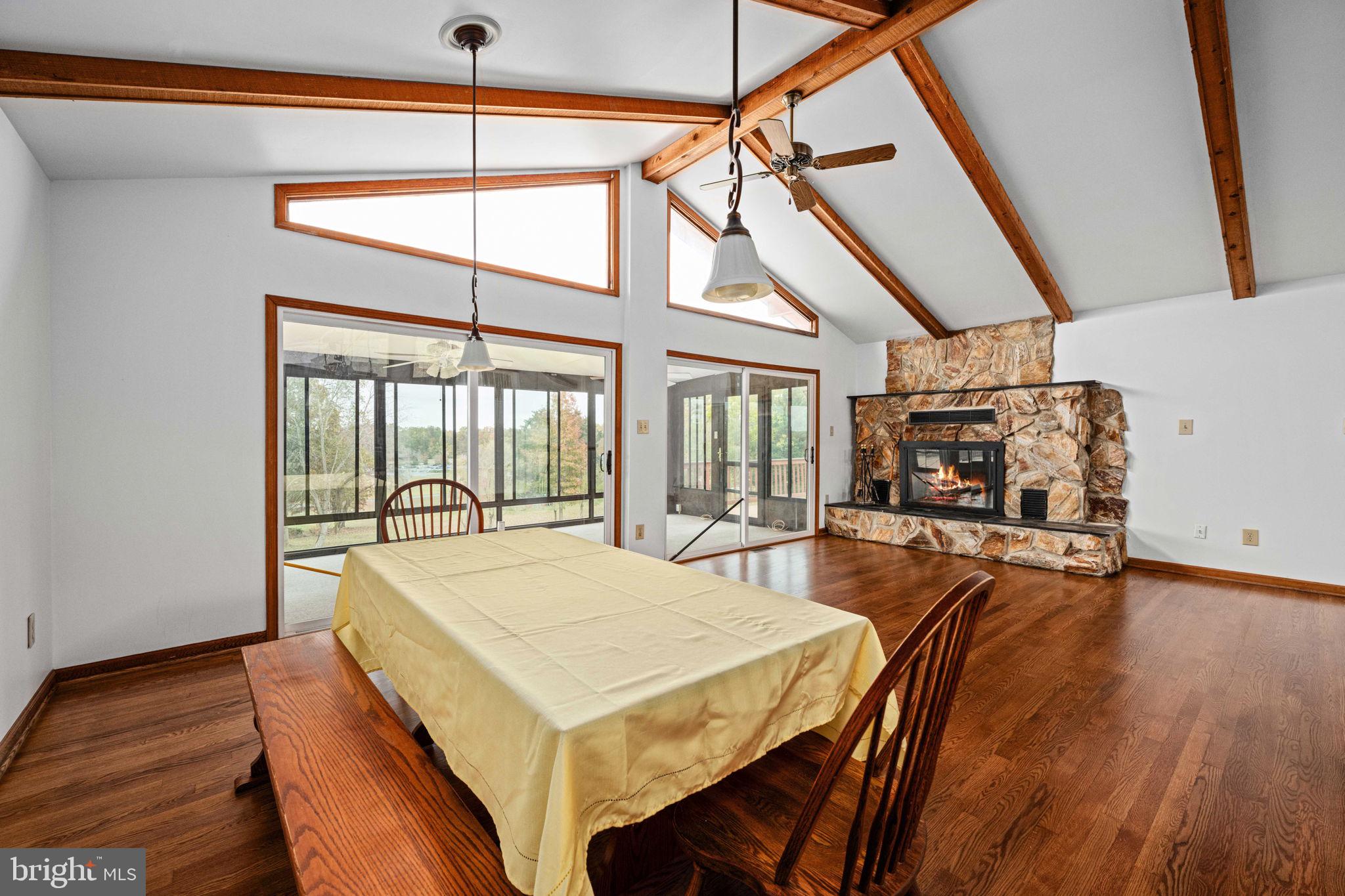 WINDWOOD COVES - Residential