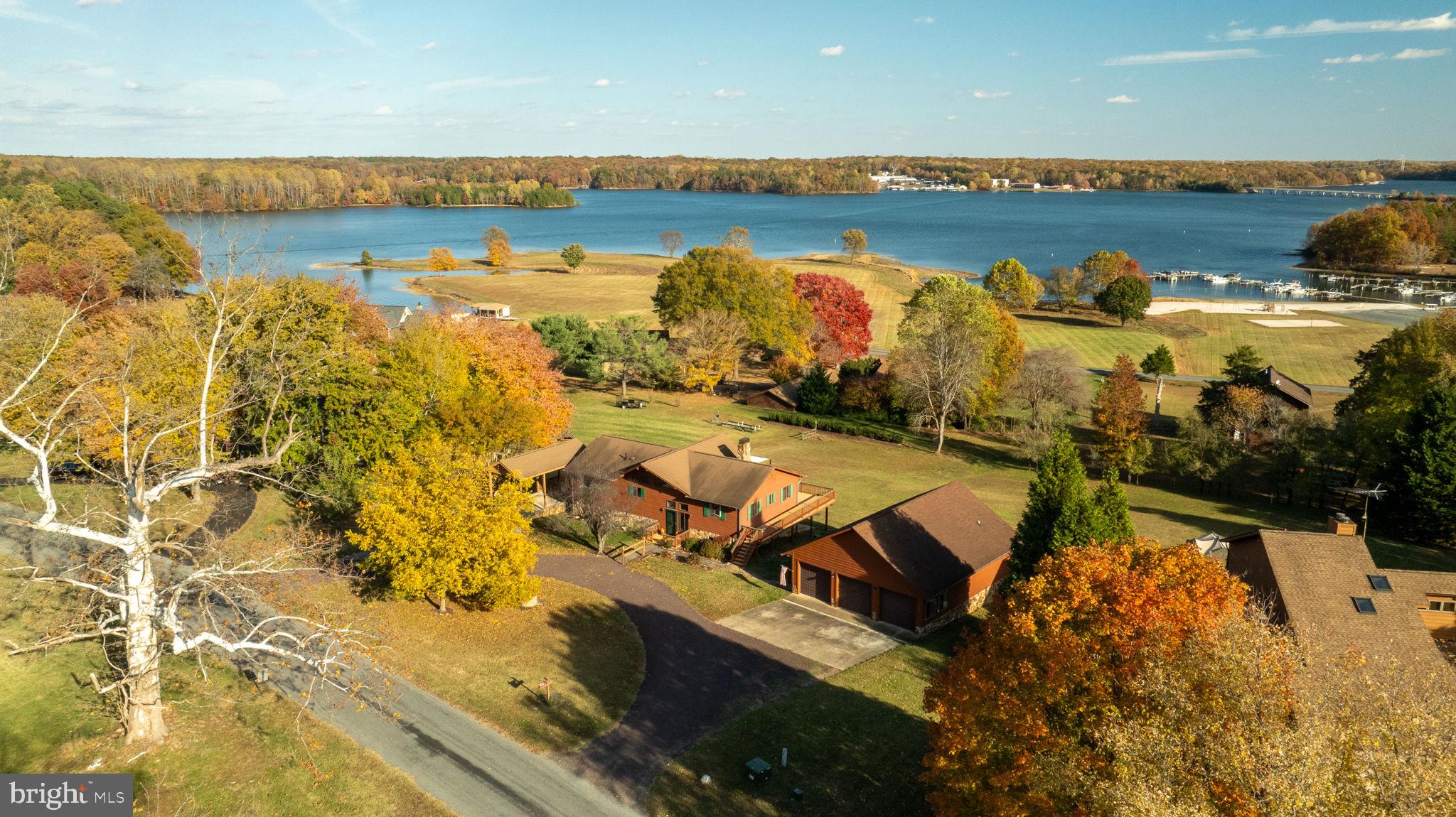 WINDWOOD COVES - Residential