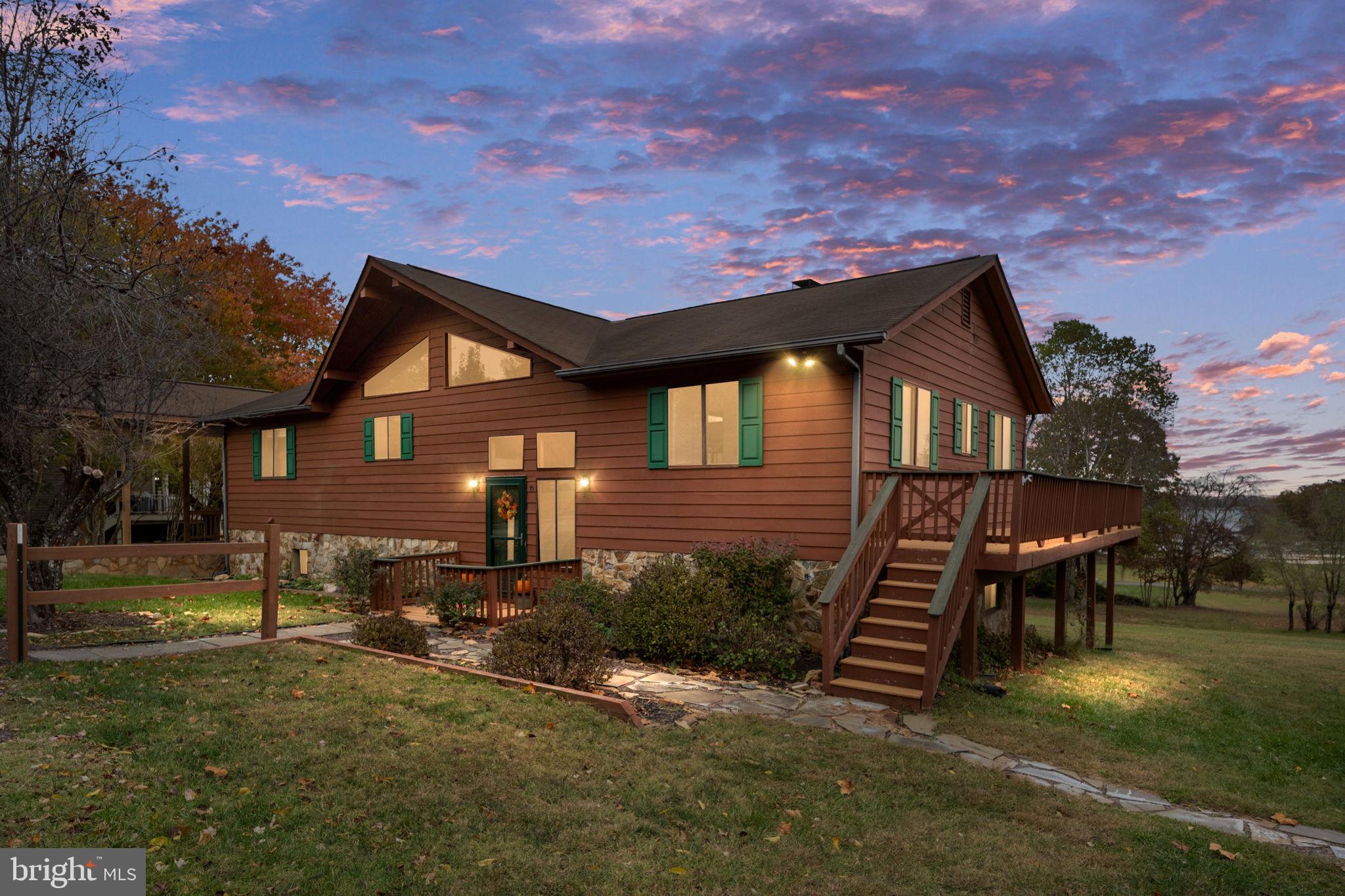 WINDWOOD COVES - Residential