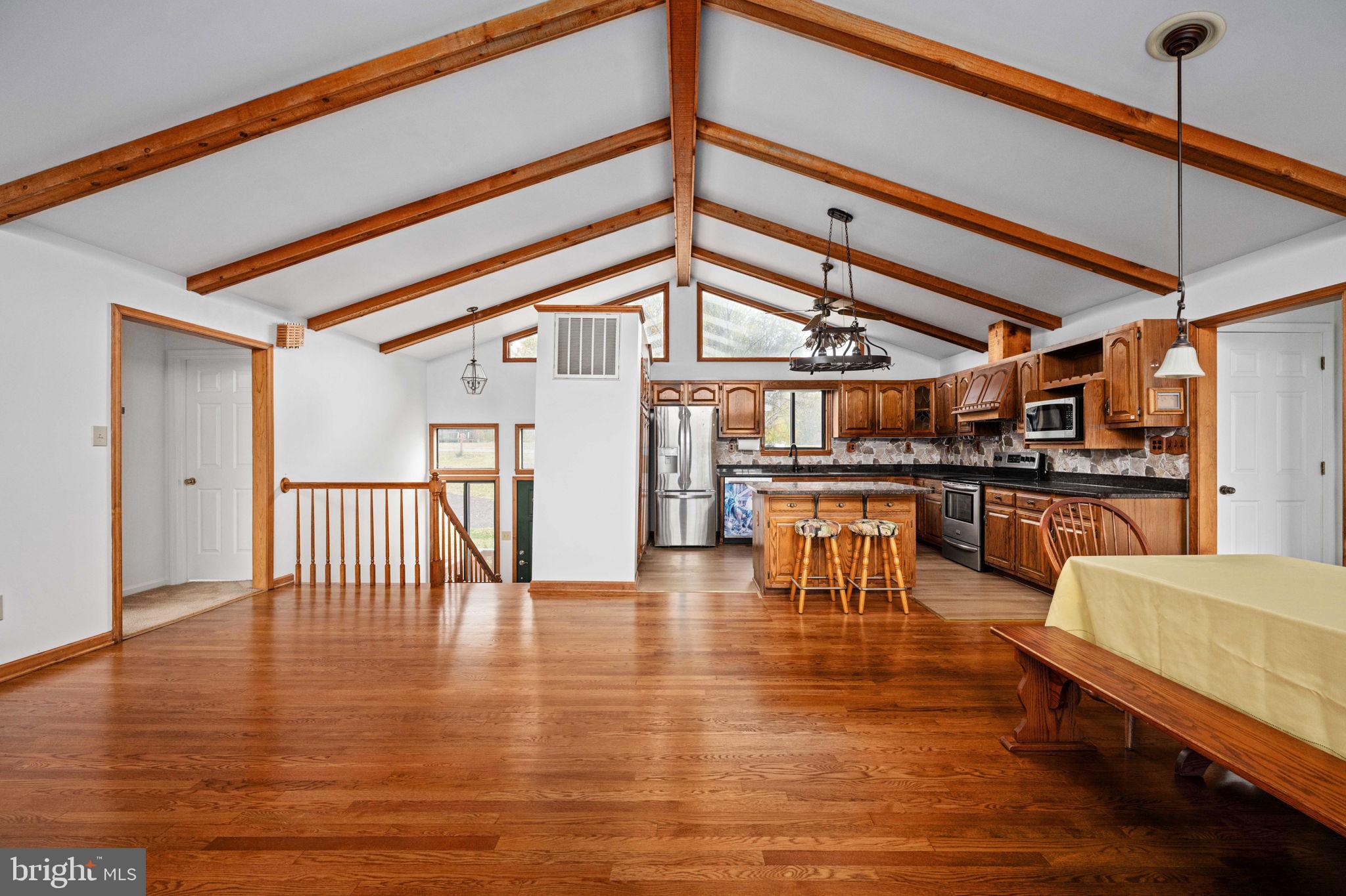 WINDWOOD COVES - Residential