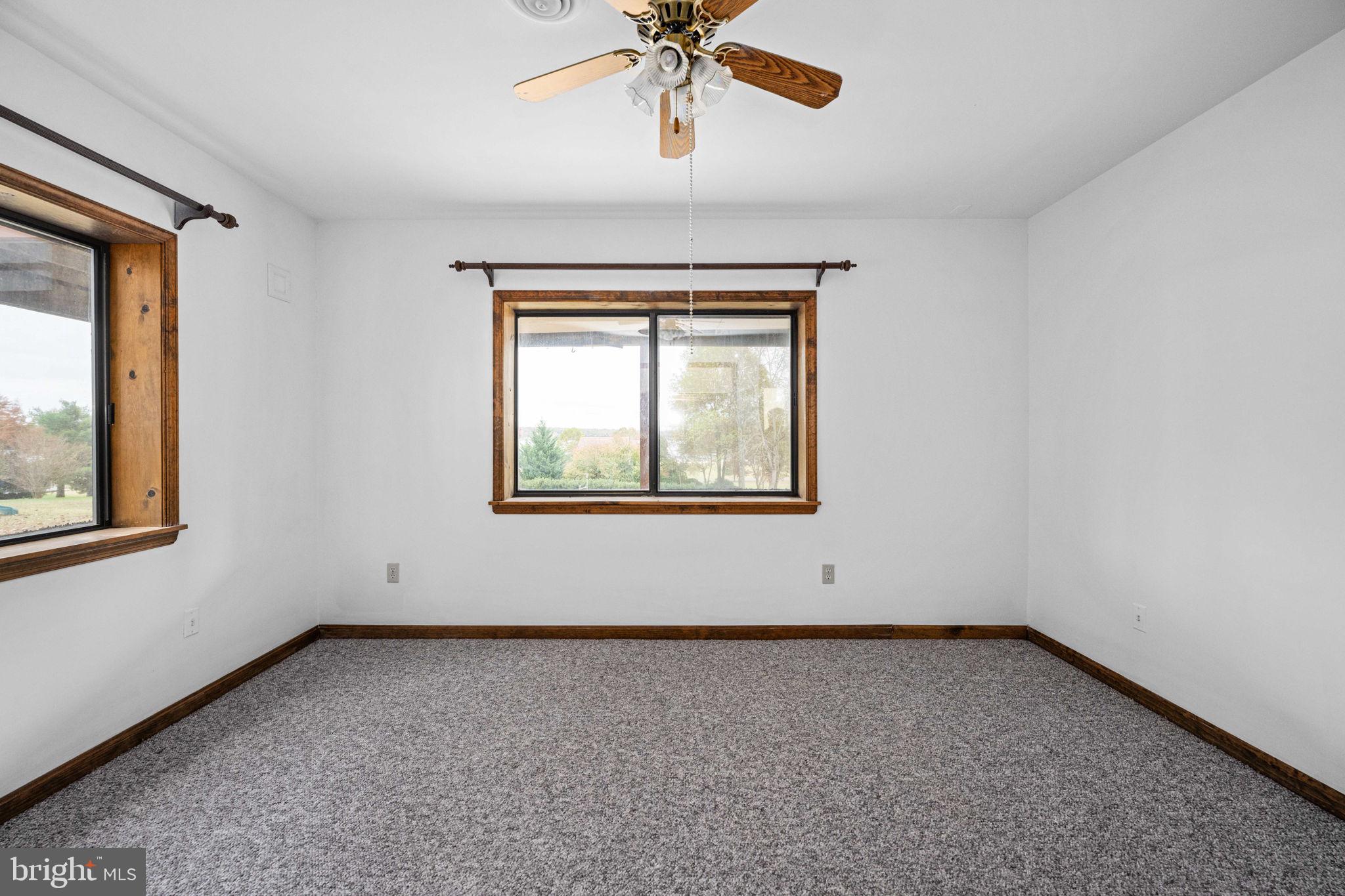 WINDWOOD COVES - Residential