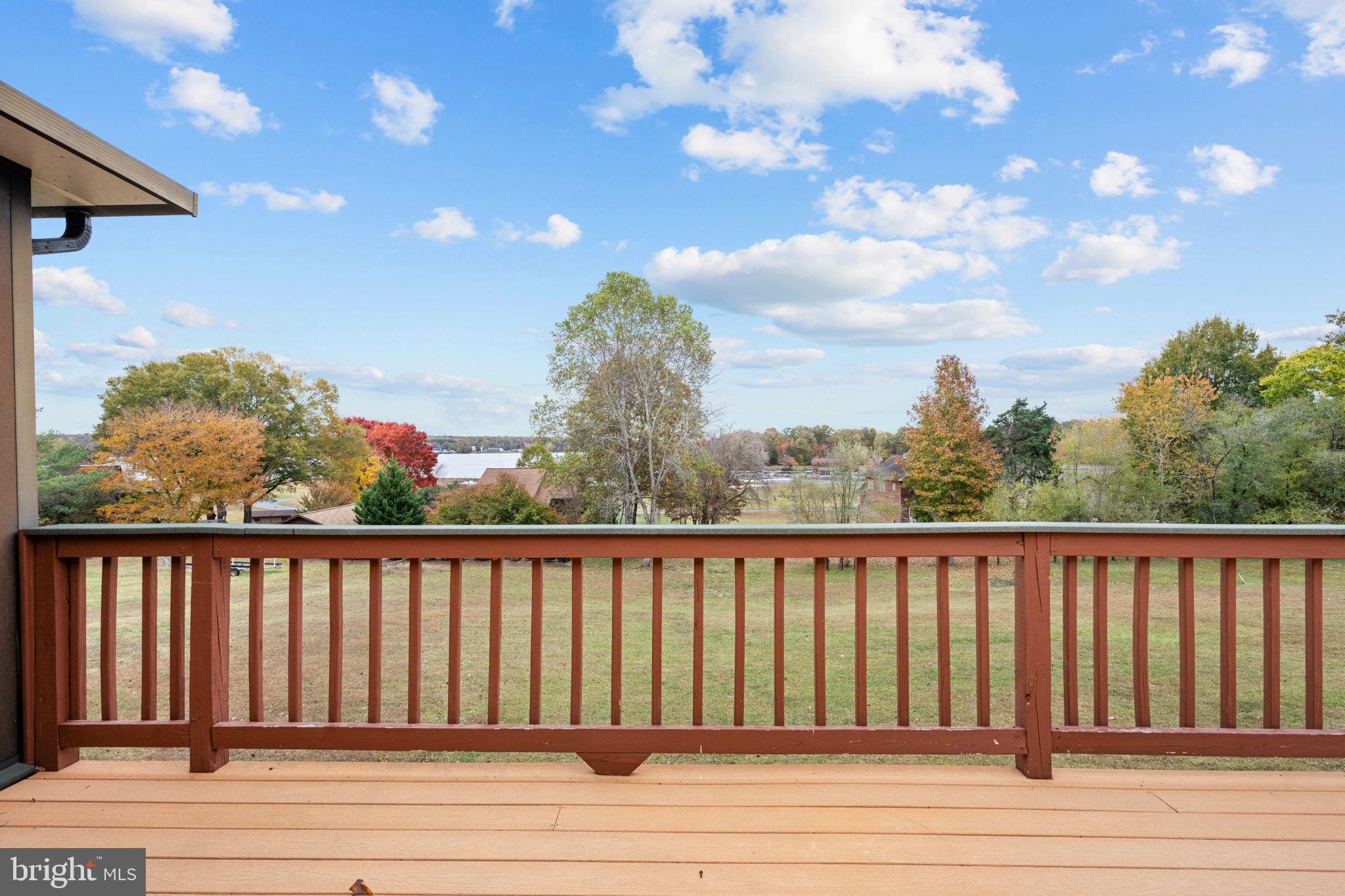 WINDWOOD COVES - Residential