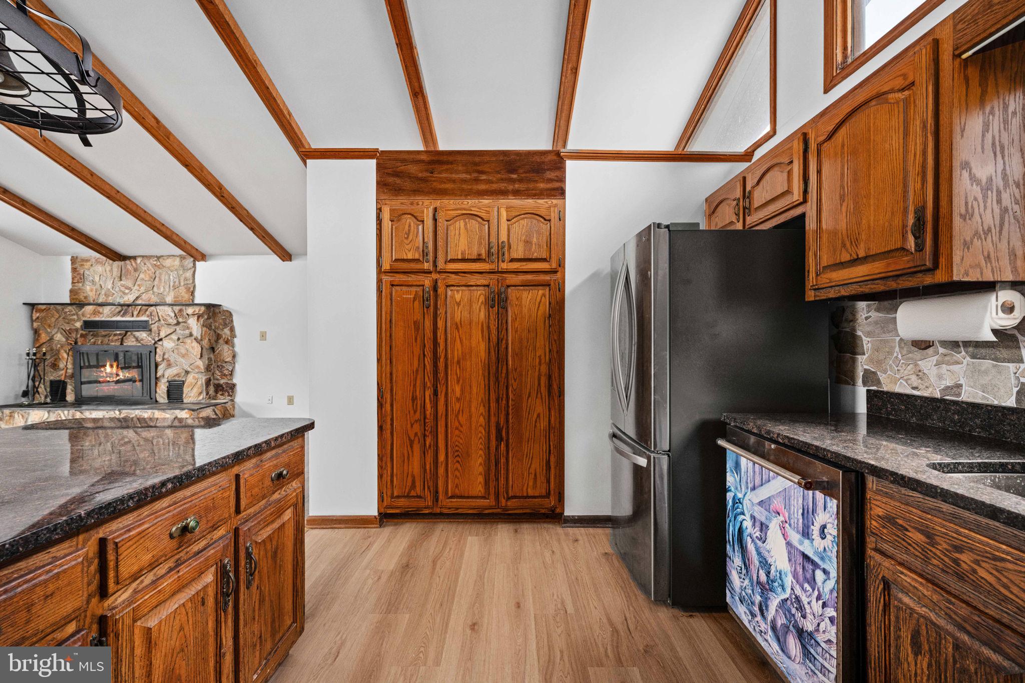 WINDWOOD COVES - Residential