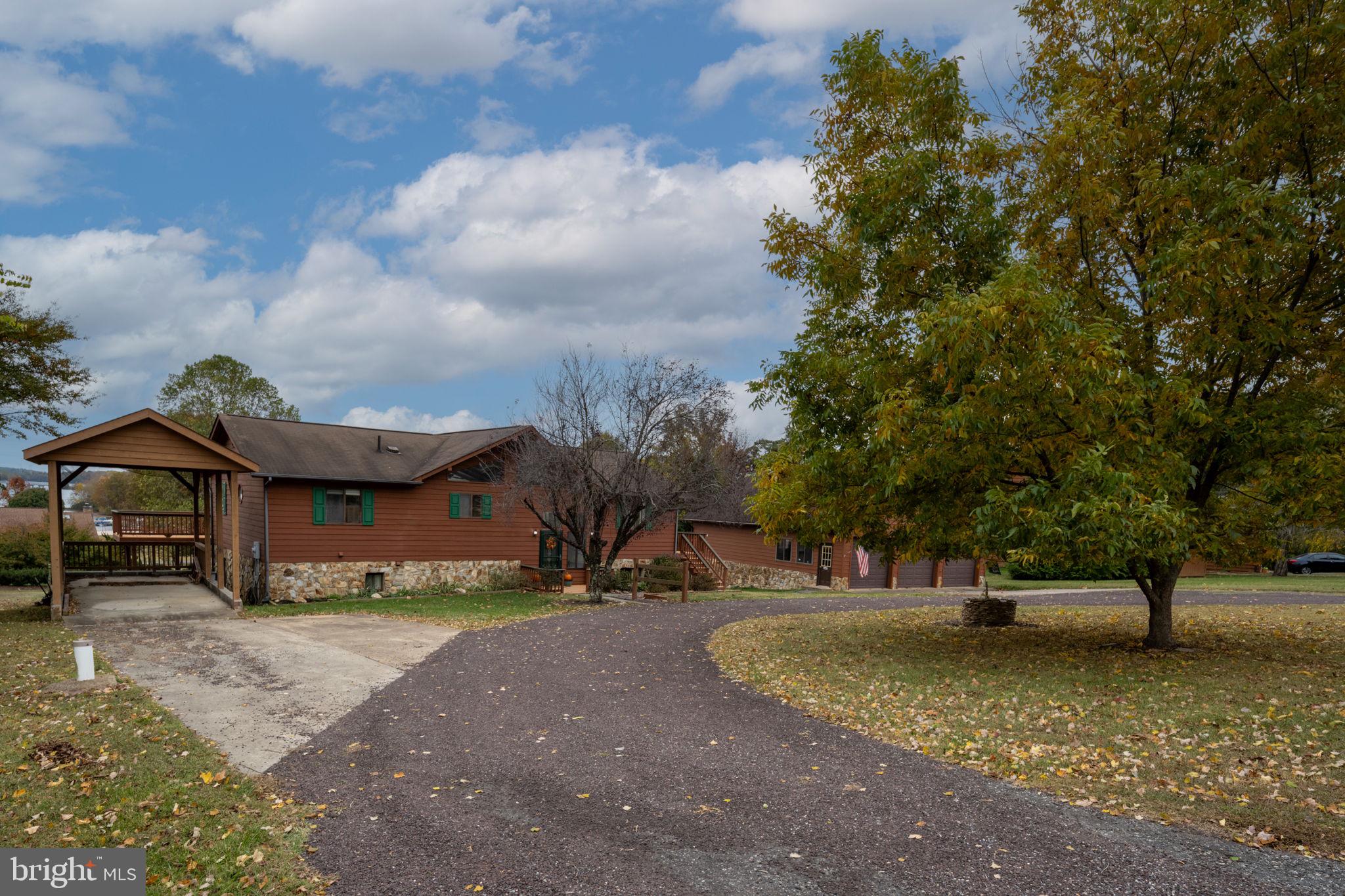 WINDWOOD COVES - Residential