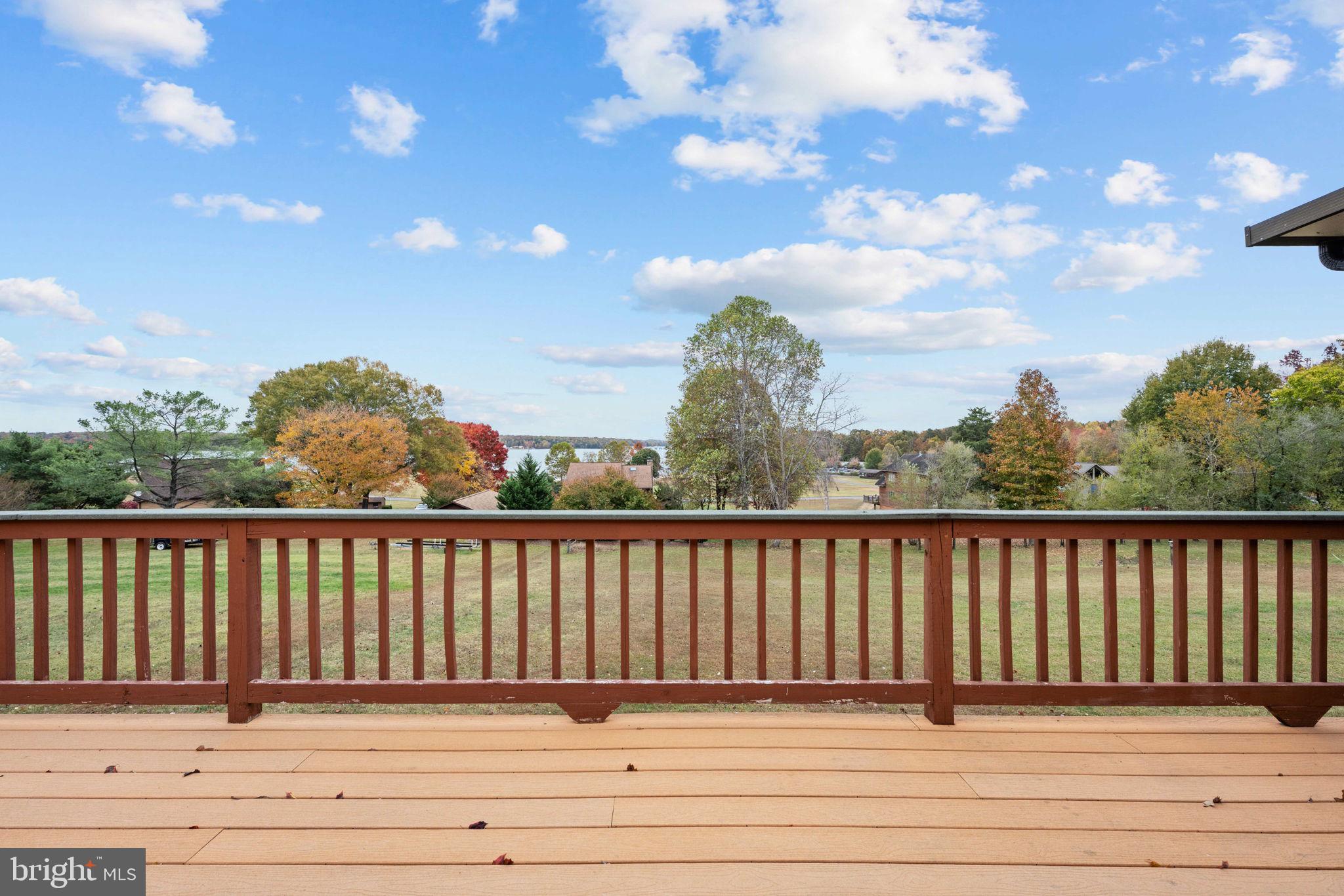 WINDWOOD COVES - Residential