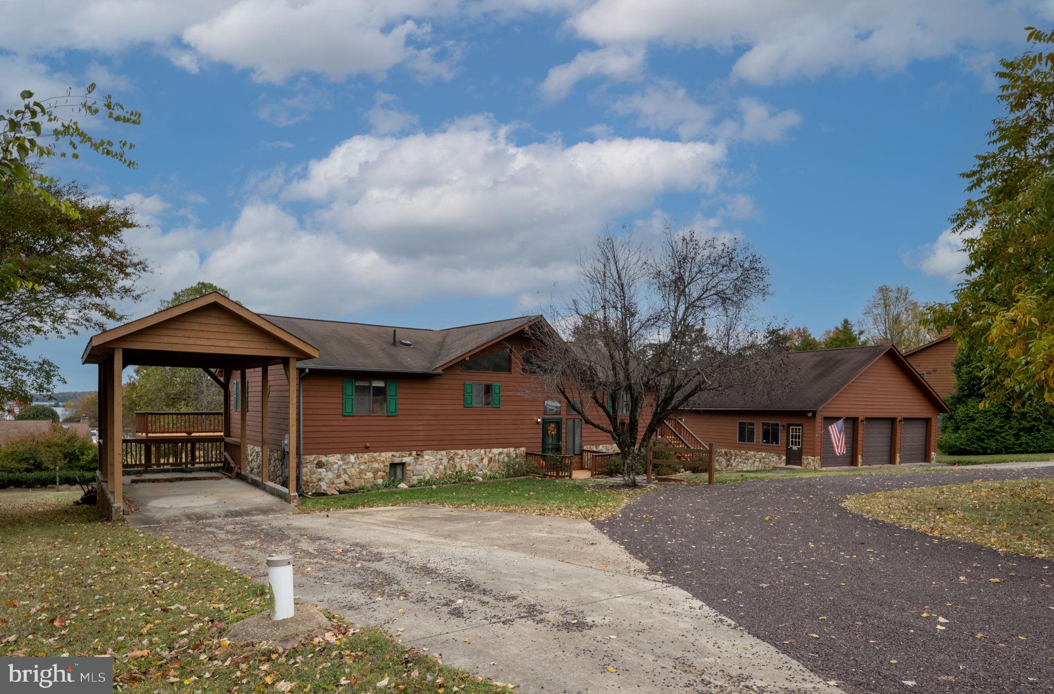 WINDWOOD COVES - Residential