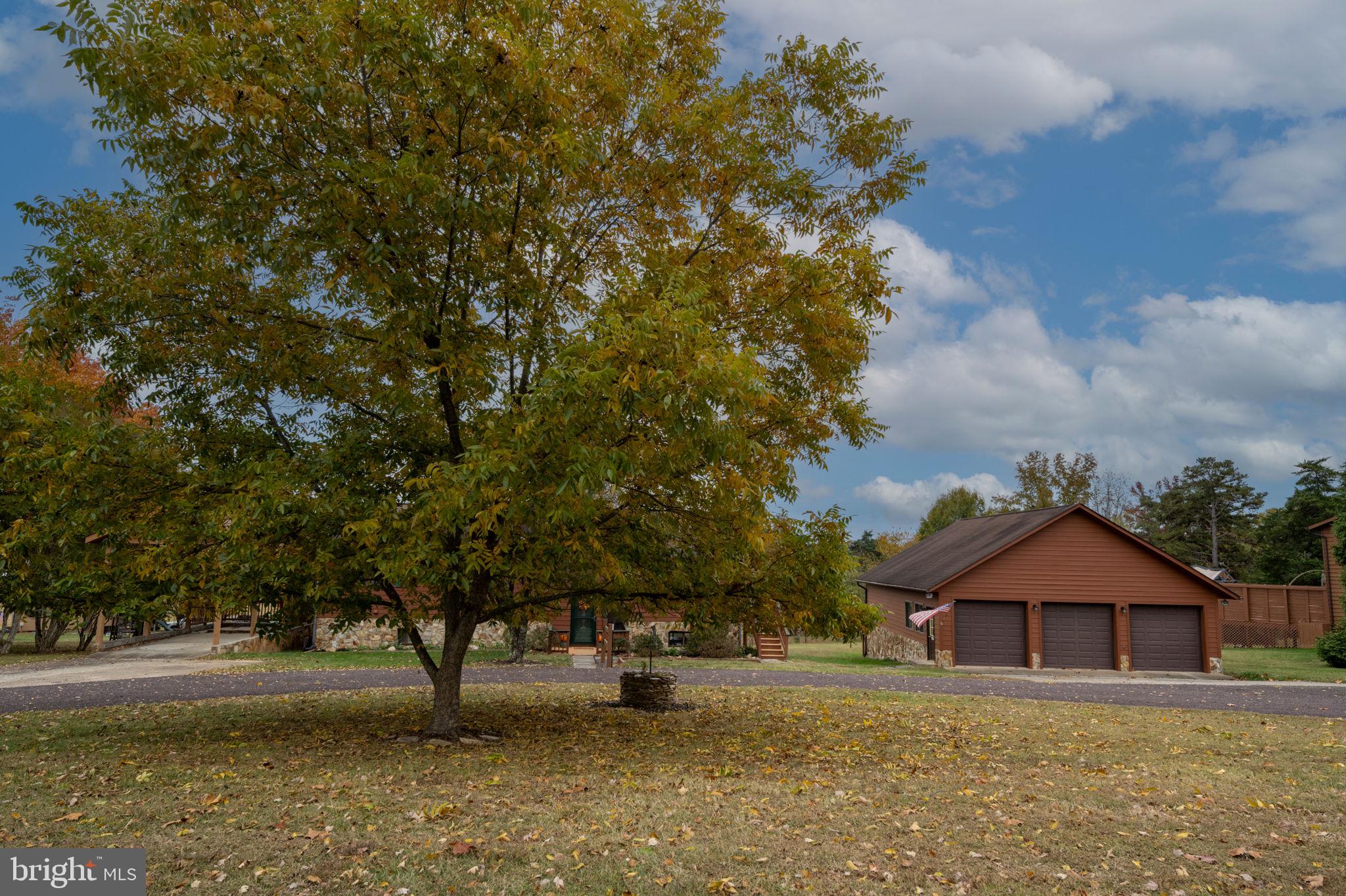 WINDWOOD COVES - Residential