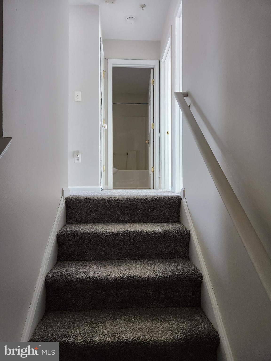 SANDTOWN-WINCHESTER - Residential