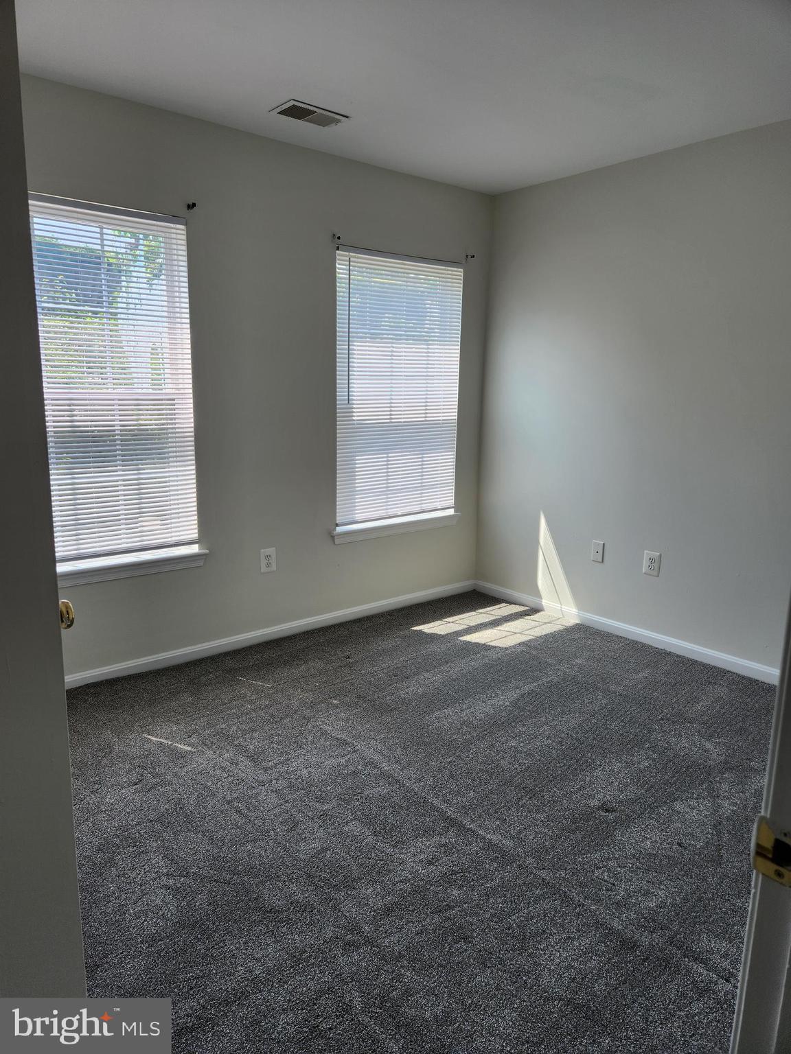 SANDTOWN-WINCHESTER - Residential