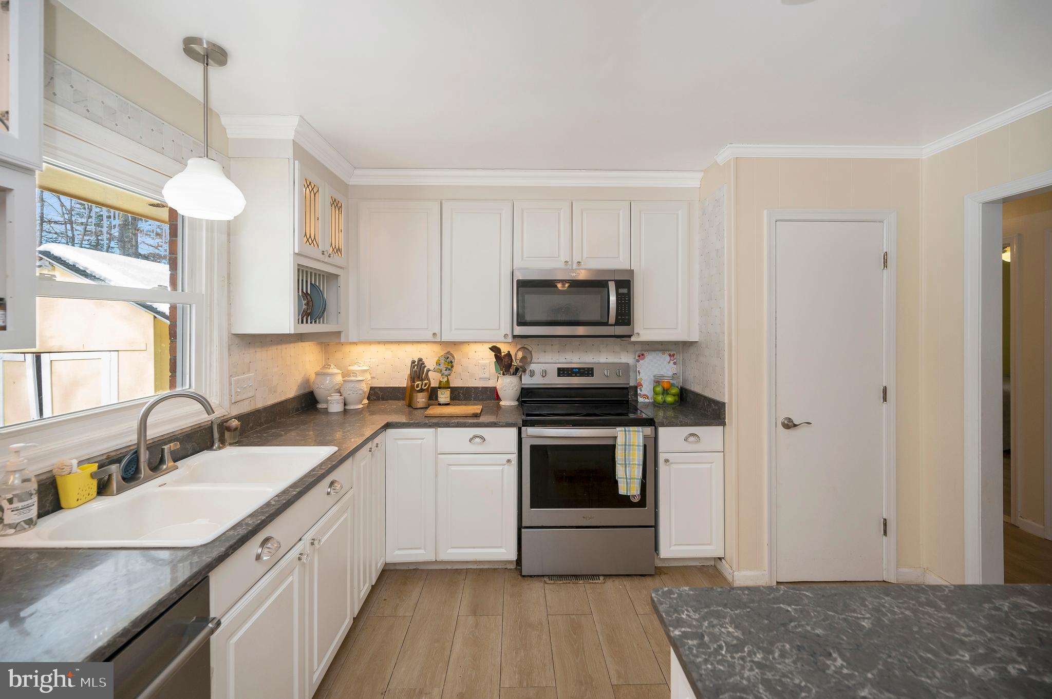 LAKE OF THE WOODS - Residential