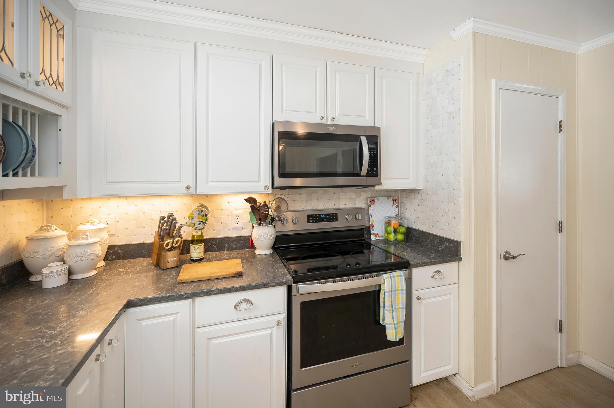 LAKE OF THE WOODS - Residential