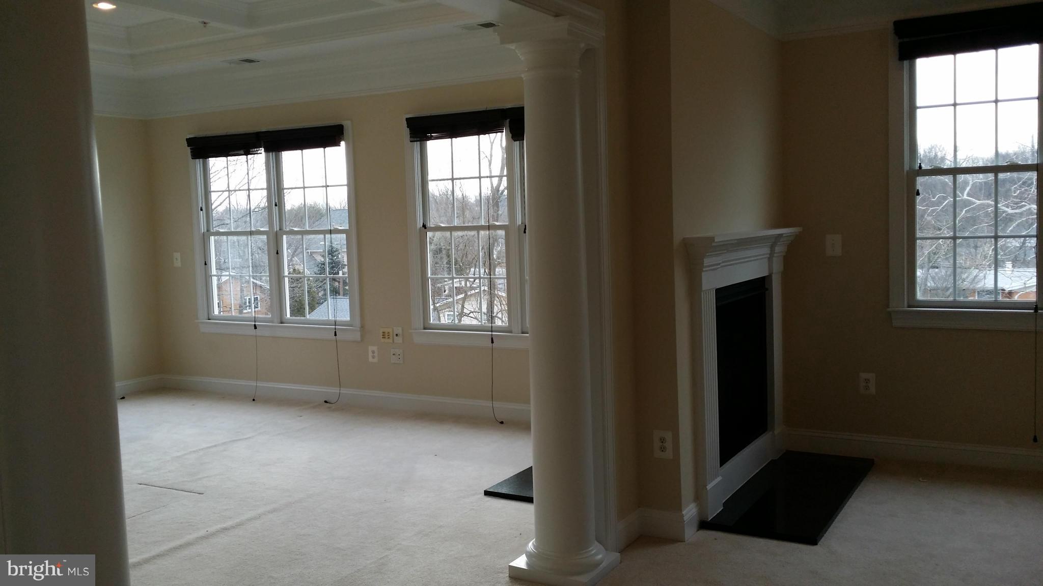 REGENCY ESTATES - Residential