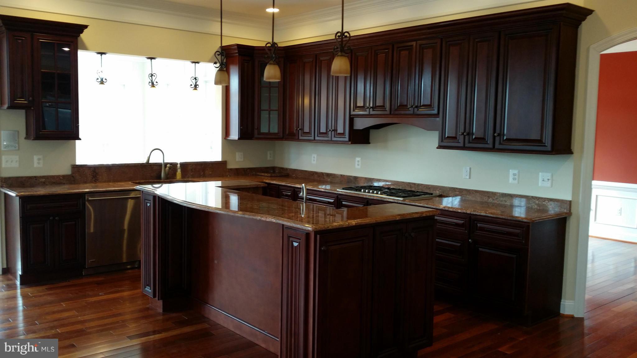 REGENCY ESTATES - Residential