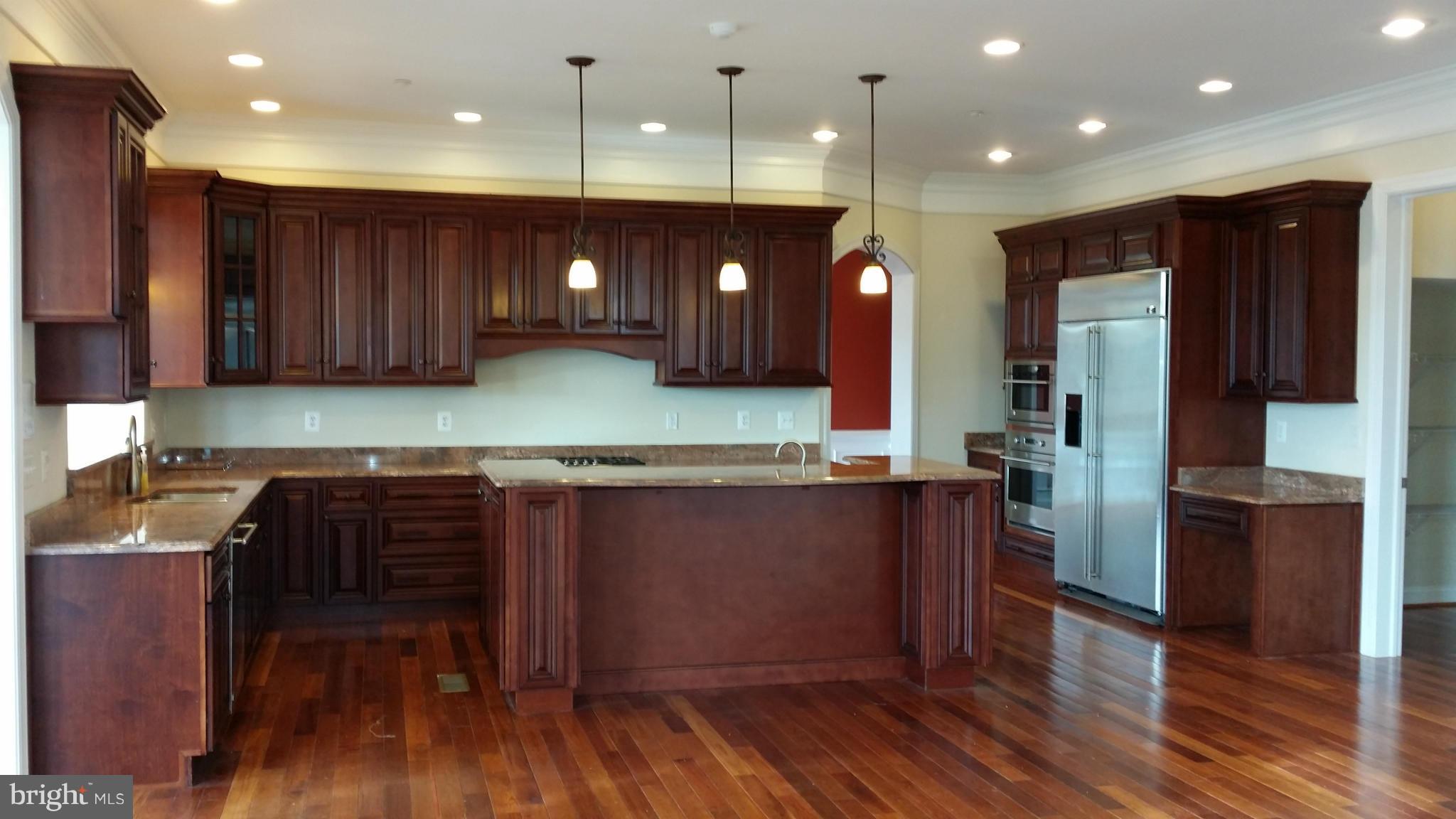 REGENCY ESTATES - Residential