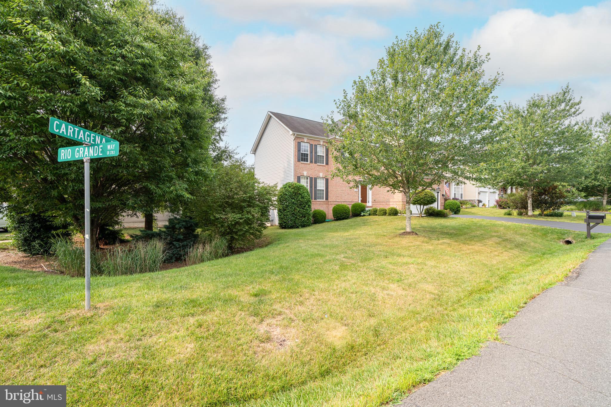 HOPEWELLS LANDING - Residential