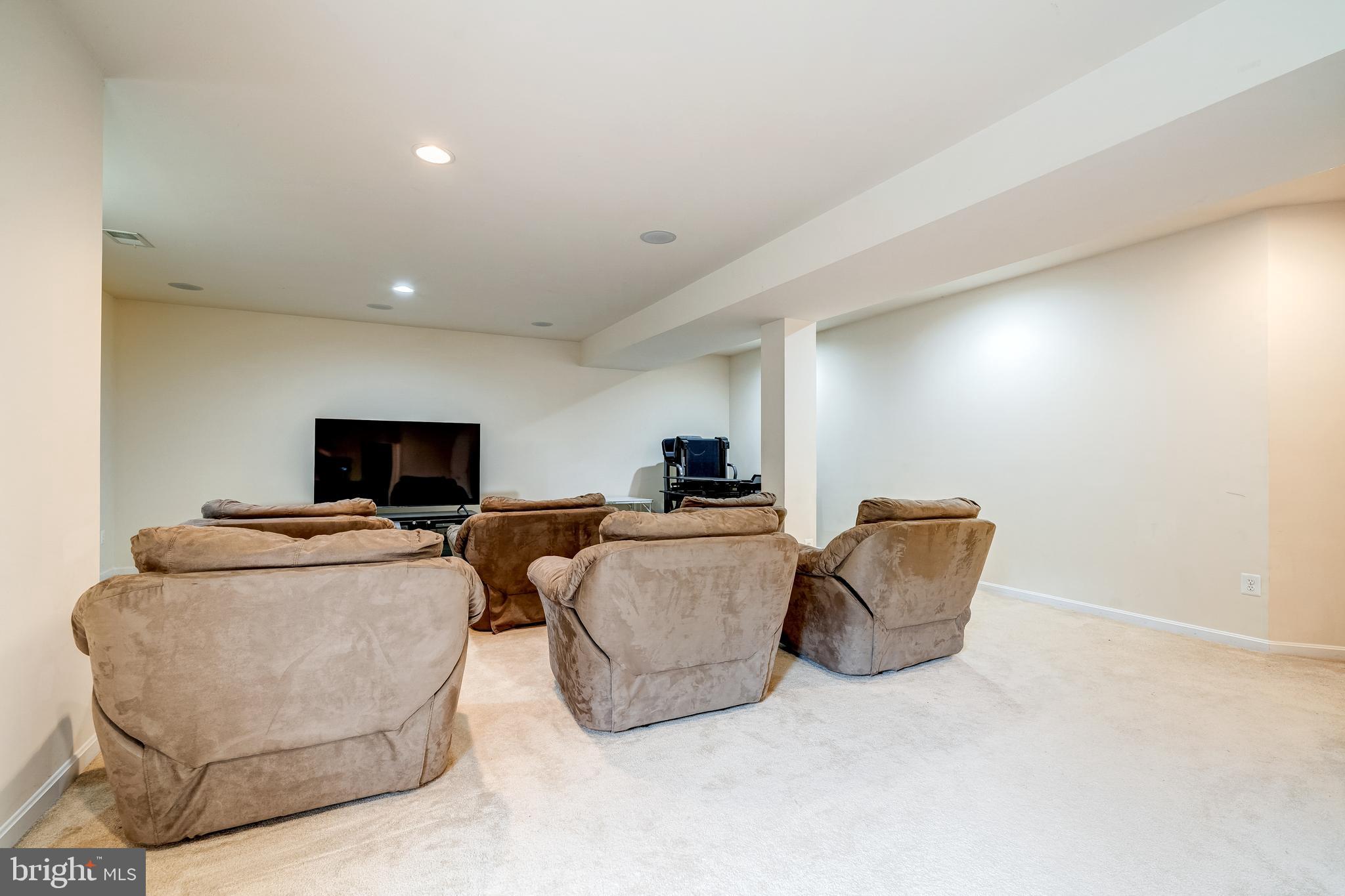 HOPEWELLS LANDING - Residential