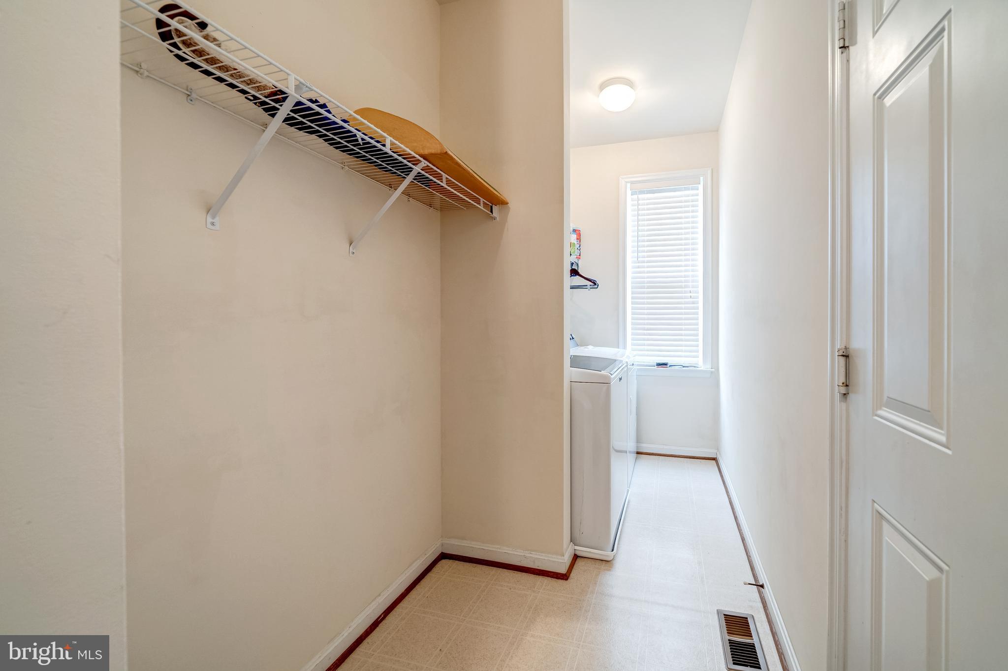 HOPEWELLS LANDING - Residential