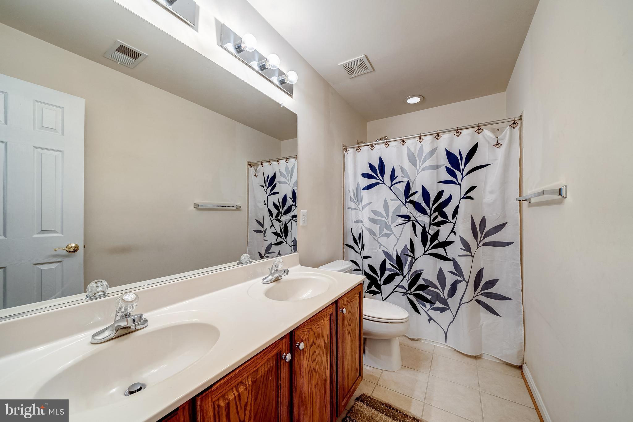 HOPEWELLS LANDING - Residential