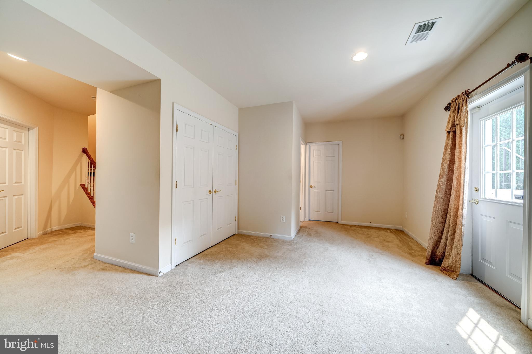 HOPEWELLS LANDING - Residential