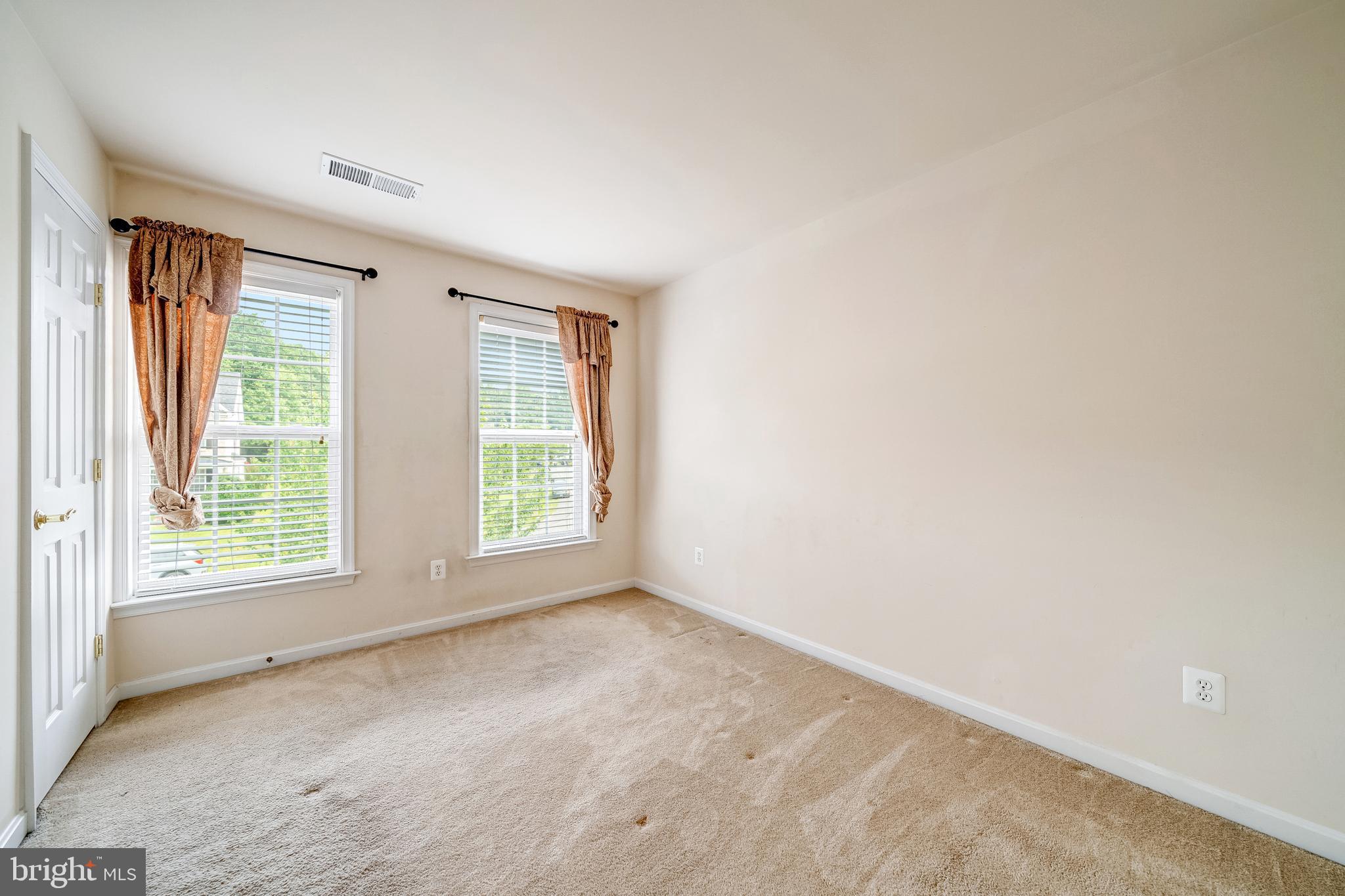 HOPEWELLS LANDING - Residential